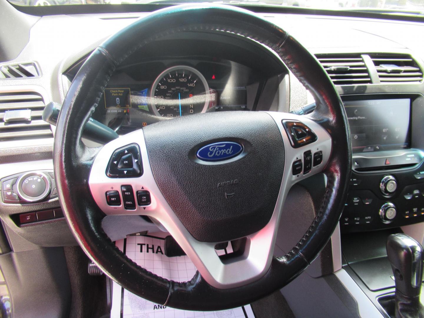 2013 Black /Black Ford Explorer XLT FWD (1FM5K7D99DG) with an 2.0L L4 DOHC 16V TURBO engine, 6-Speed Automatic transmission, located at 1511 North Shepherd Dr., Houston, TX, 77008, (281) 657-1221, 29.798361, -95.412560 - 2013 FORD EXPLORER XLTVIN: 1FM5K7D99DGA016094 DOOR WAGON-SPORT UTILITY2.0L I4 F DOHC 16VGASOLINEFRONT WHEEL DRIVE - Photo#3