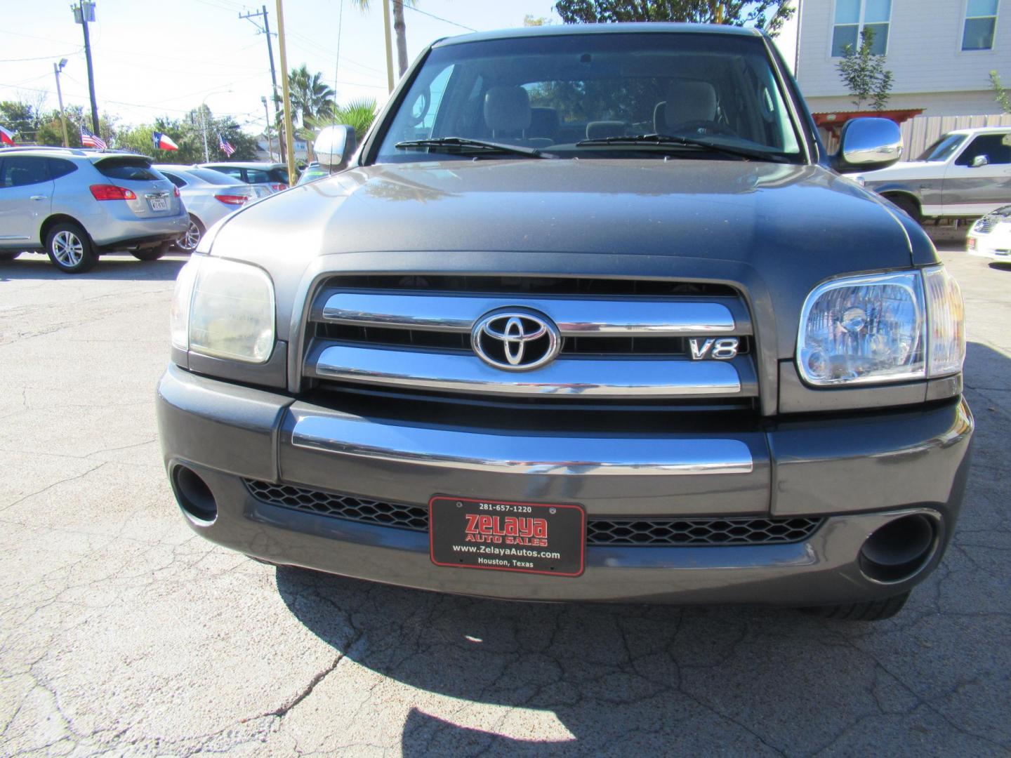 2006 Gray /Gray Toyota Tundra SR5 Double Cab (5TBET34136S) with an 4.7L V8 DOHC 32V engine, 5-Speed Automatic Overdrive transmission, located at 1511 North Shepherd Dr., Houston, TX, 77008, (281) 657-1221, 29.798361, -95.412560 - 2006 TOYOTA TUNDRA DOUBLE CAB SR5VIN: 5TBET34136S5357584 DOOR EXTENDED CAB PICKUP4.7L V8 F DOHC 32VGASOLINEREAR WHEEL DRIVE - Photo#22