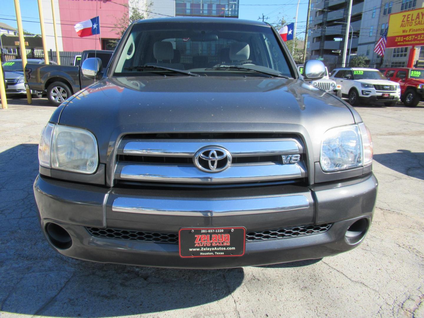 2006 Gray /Gray Toyota Tundra SR5 Double Cab (5TBET34136S) with an 4.7L V8 DOHC 32V engine, 5-Speed Automatic Overdrive transmission, located at 1511 North Shepherd Dr., Houston, TX, 77008, (281) 657-1221, 29.798361, -95.412560 - 2006 TOYOTA TUNDRA DOUBLE CAB SR5VIN: 5TBET34136S5357584 DOOR EXTENDED CAB PICKUP4.7L V8 F DOHC 32VGASOLINEREAR WHEEL DRIVE - Photo#28