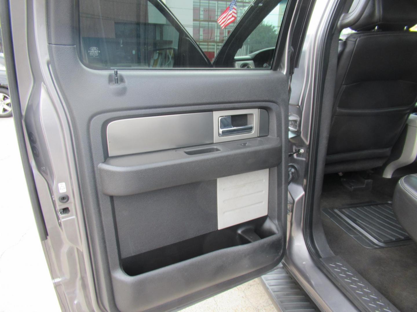 2014 Gray /Black Ford F-150 FX4 SuperCrew 5.5-ft. Bed 4WD (1FTFW1ETXEF) with an 3.5L V6 TURBO engine, Automatic transmission, located at 1511 North Shepherd Dr., Houston, TX, 77008, (281) 657-1221, 29.798361, -95.412560 - 2014 FORD F150 SUPERCREW VIN: 1FTFW1ETXEFB42913 CREW PICKUP 3.5L V6 F DOHC 24V GASOLINE REAR WHEEL DRIVE W/ 4X4 Original Window Sticker - Photo#9