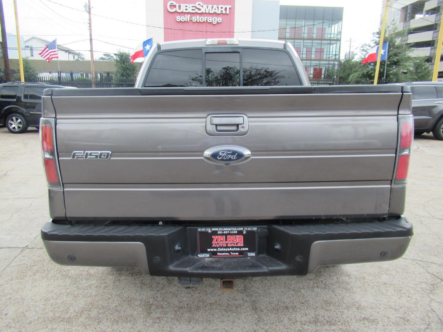 2014 Gray /Black Ford F-150 FX4 SuperCrew 5.5-ft. Bed 4WD (1FTFW1ETXEF) with an 3.5L V6 TURBO engine, Automatic transmission, located at 1511 North Shepherd Dr., Houston, TX, 77008, (281) 657-1221, 29.798361, -95.412560 - 2014 FORD F150 SUPERCREW VIN: 1FTFW1ETXEFB42913 CREW PICKUP 3.5L V6 F DOHC 24V GASOLINE REAR WHEEL DRIVE W/ 4X4 Original Window Sticker - Photo#18