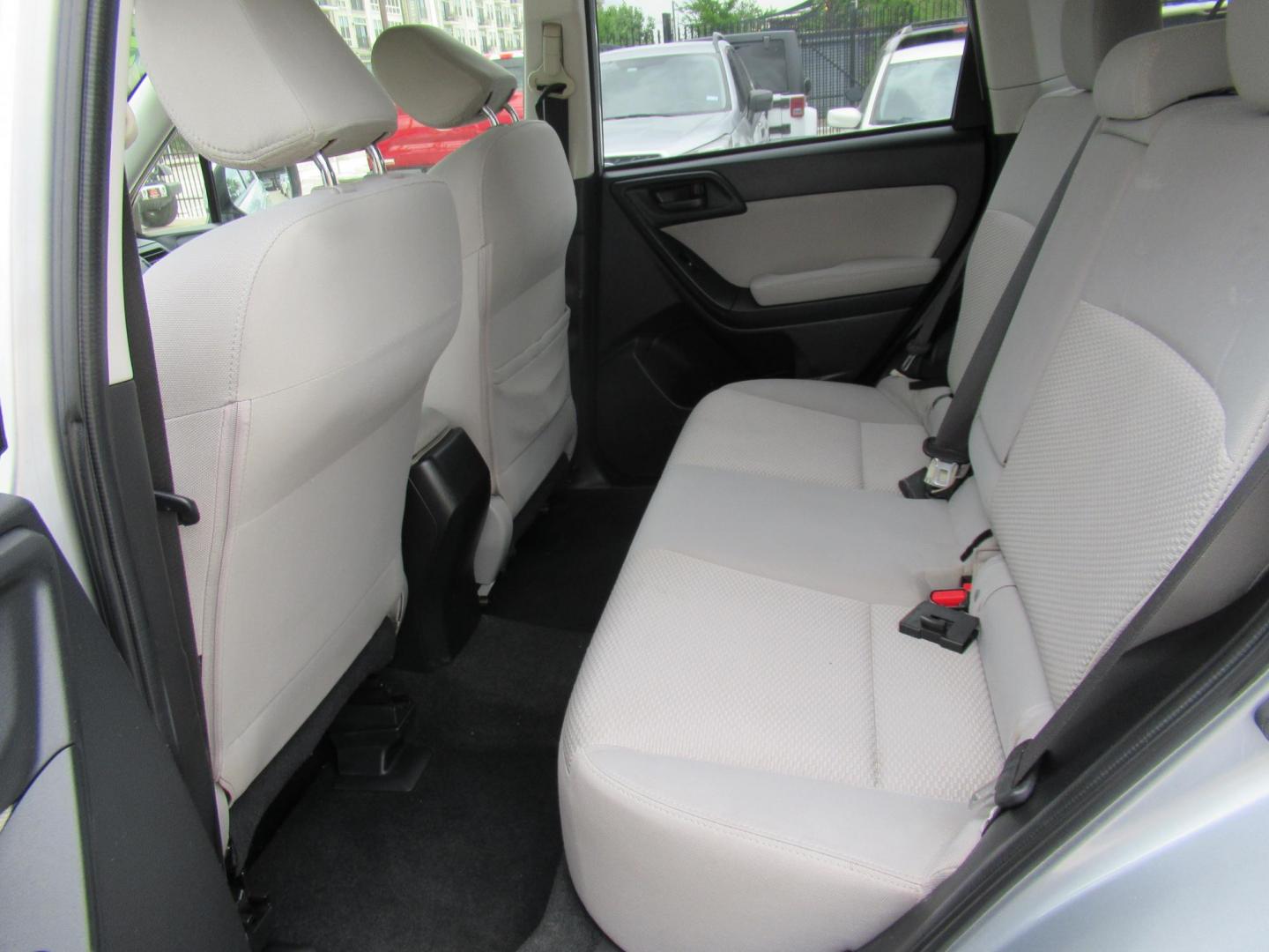 2014 /Gray Subaru Forester 2.5i Premium (JF2SJAEC3EH) with an 2.5L H4 SOHC 16V engine, Automatic transmission, located at 1511 North Shepherd Dr., Houston, TX, 77008, (281) 657-1221, 29.798361, -95.412560 - 2014 SUBARU FORESTER 2.5I PREMIUM VIN: JF2SJAEC3EH466384 4 DOOR WAGON/SPORT UTILITY 2.5L H4 F DOHC 16V GASOLINE ALL WHEEL DRIVE Runs great! - Photo#7