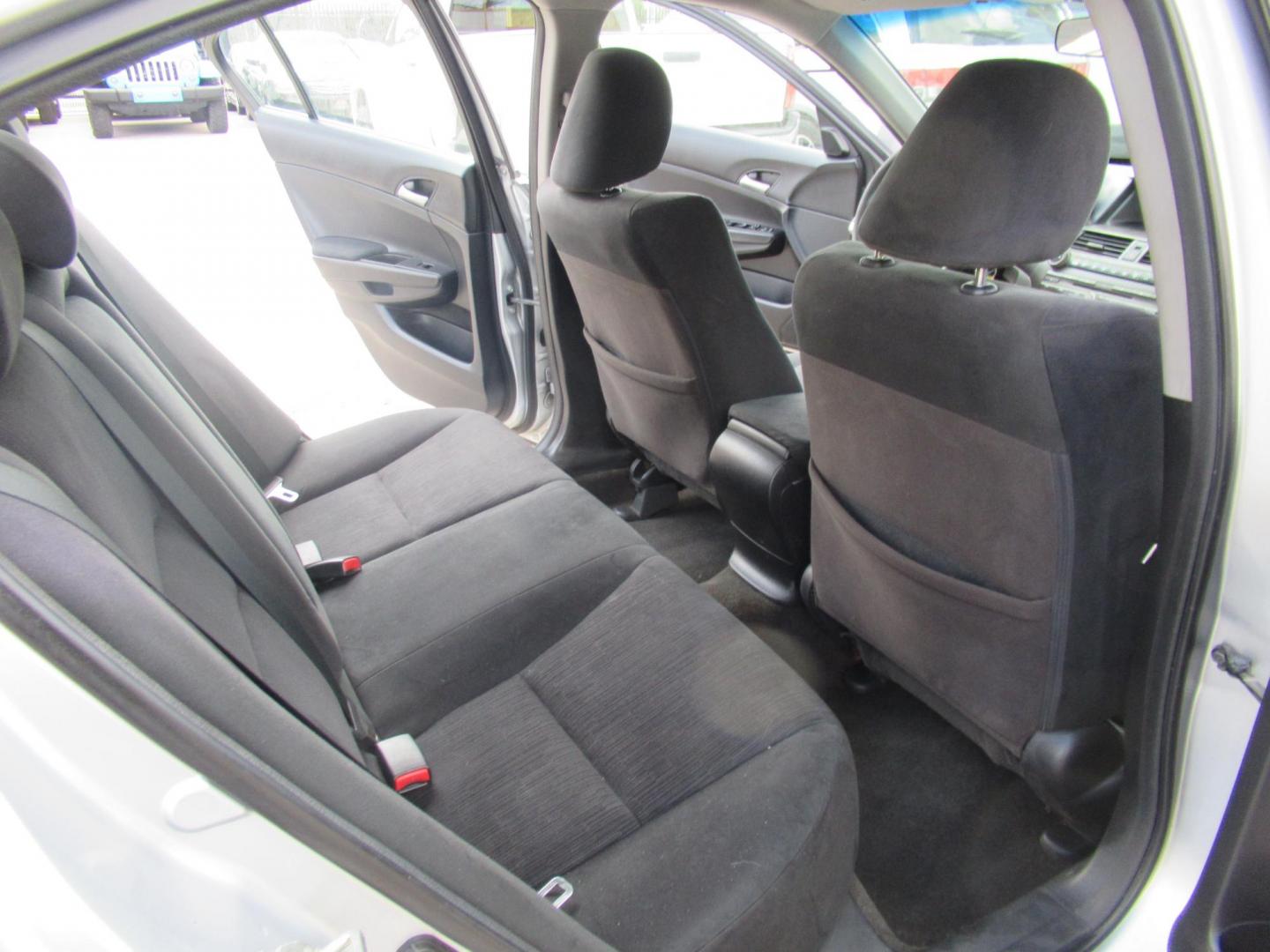 2012 Black /Black Honda Accord LX Sedan AT (1HGCP2F3XCA) with an 2.4L L4 DOHC 16V engine, Automatic transmission, located at 1511 North Shepherd Dr., Houston, TX, 77008, (281) 657-1221, 29.798361, -95.412560 - 2012 HONDA ACCORD LX VIN: 1HGCP2F3XCA209221 SEDAN 4 DR 2.4L I4 F DOHC 16V GASOLINE FRONT WHEEL DRIVE - Photo#9