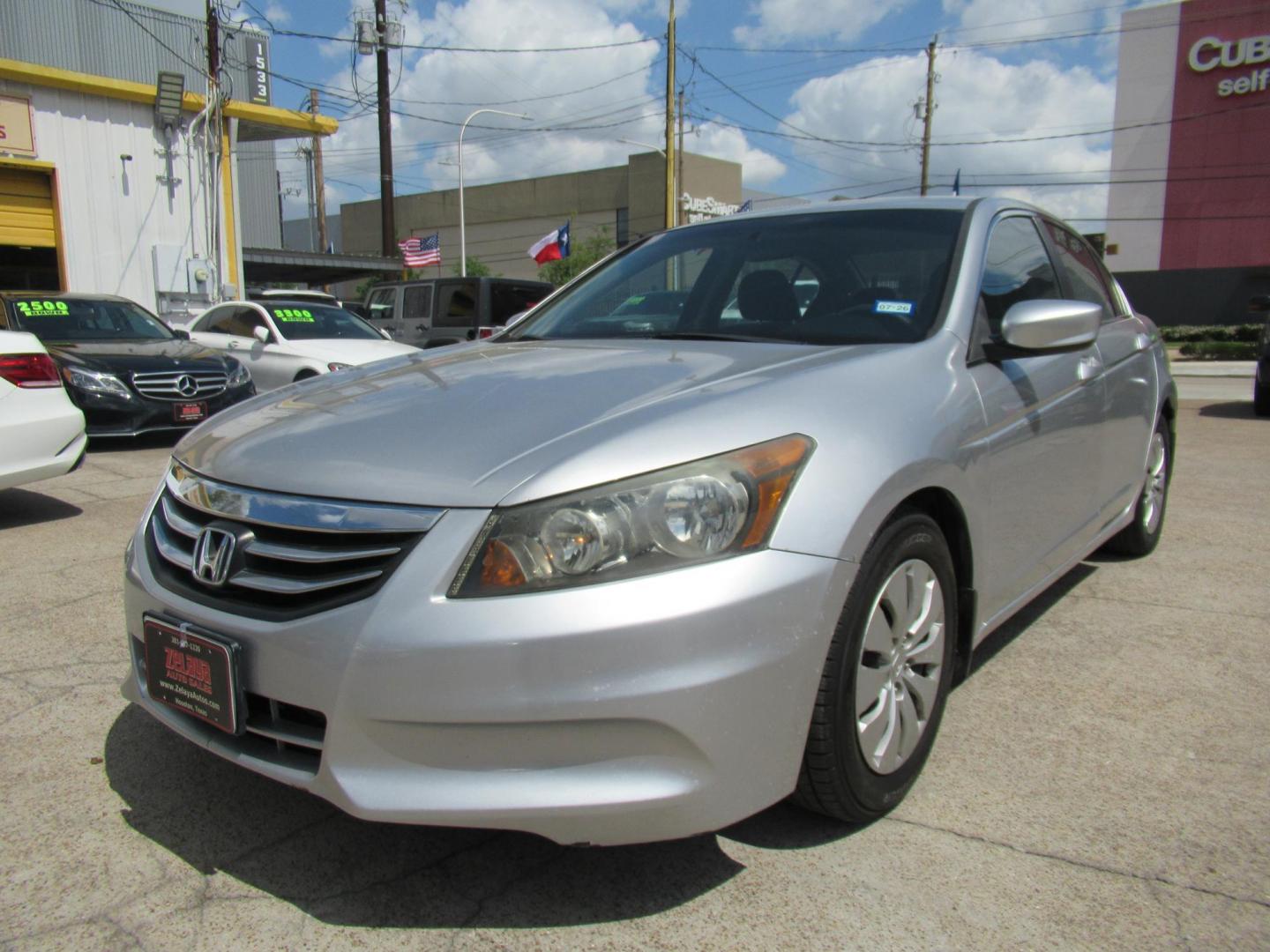 2012 Black /Black Honda Accord LX Sedan AT (1HGCP2F3XCA) with an 2.4L L4 DOHC 16V engine, Automatic transmission, located at 1511 North Shepherd Dr., Houston, TX, 77008, (281) 657-1221, 29.798361, -95.412560 - 2012 HONDA ACCORD LX VIN: 1HGCP2F3XCA209221 SEDAN 4 DR 2.4L I4 F DOHC 16V GASOLINE FRONT WHEEL DRIVE - Photo#22