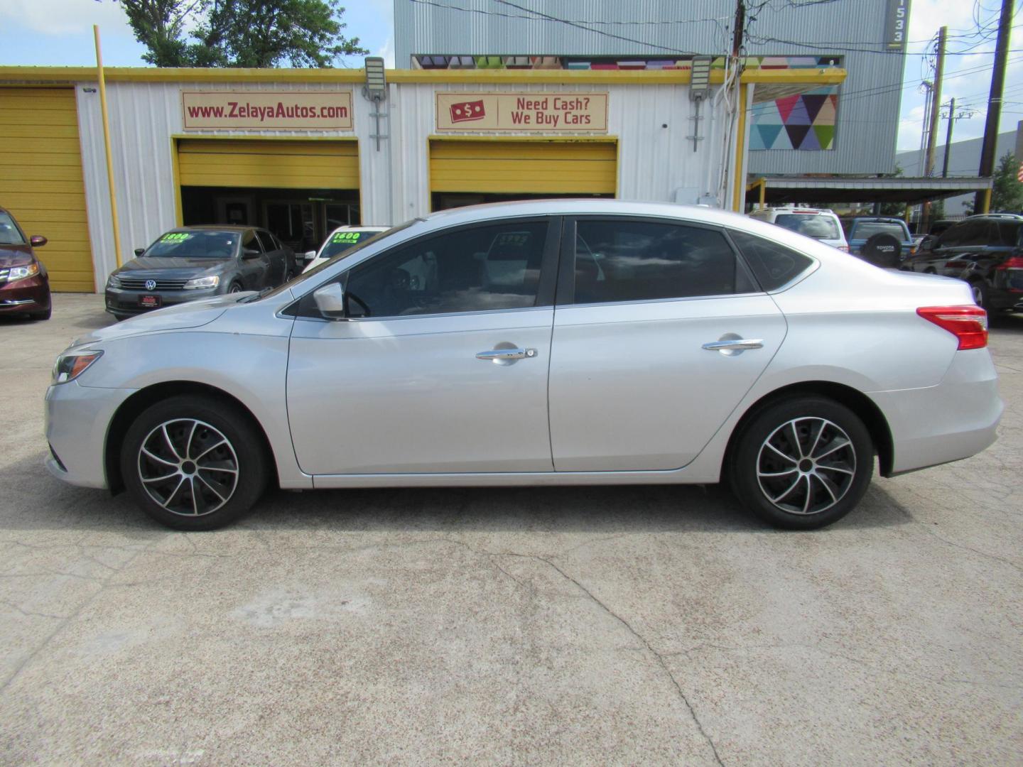 2016 /Black Nissan Sentra FE+ S (3N1AB7AP9GY) with an 1.8L L4 SFI DOHC 16V engine, CVT transmission, located at 1511 North Shepherd Dr., Houston, TX, 77008, (281) 657-1221, 29.798361, -95.412560 - 2016 NISSAN SENTRA S/SV/SR/SL VIN: 3N1AB7AP9GY233624 SEDAN 4 DR 1.8L I4 F DOHC 16V GASOLINE FRONT WHEEL DRIVE - Photo#0
