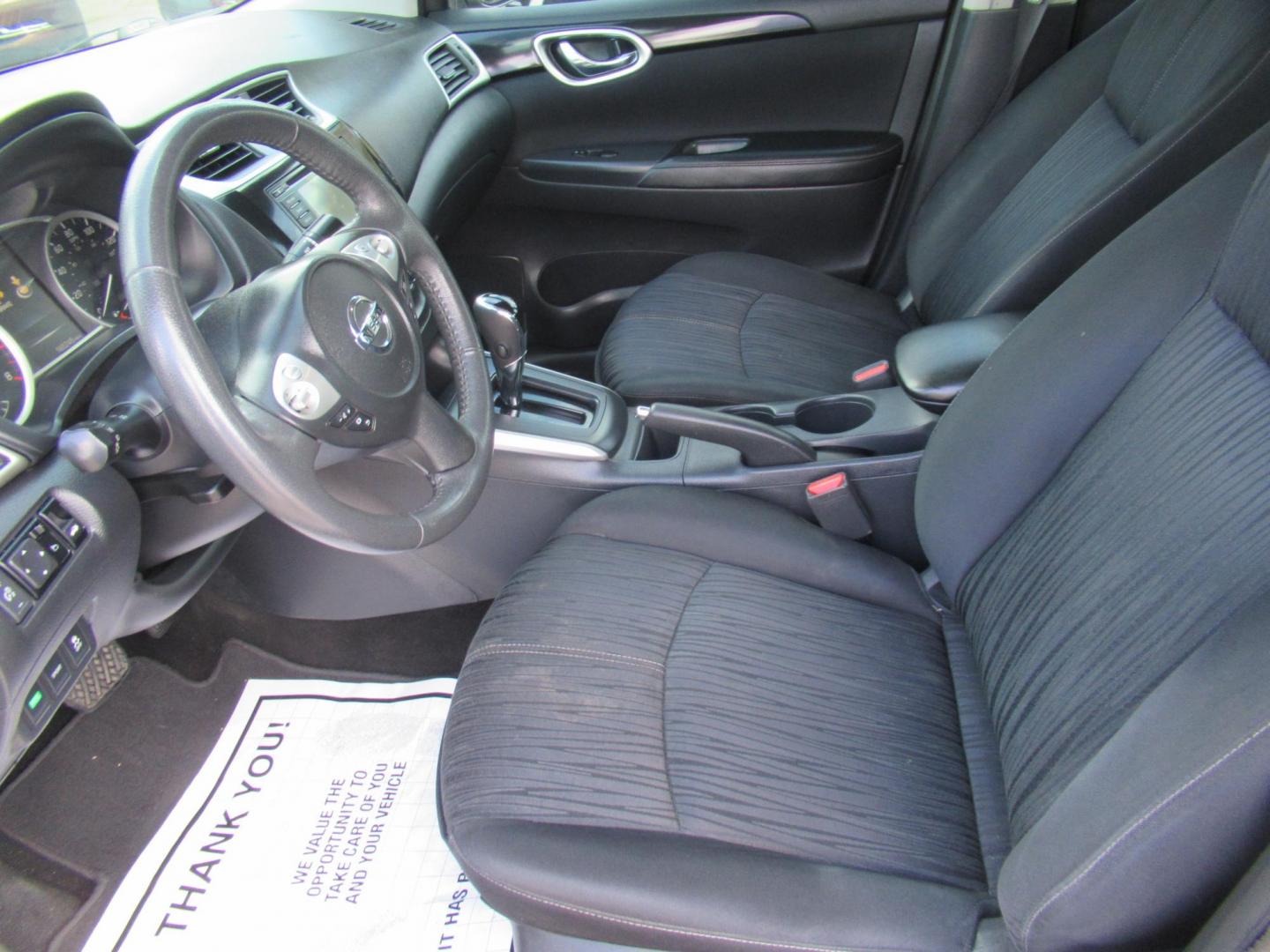 2016 /Black Nissan Sentra FE+ S (3N1AB7AP9GY) with an 1.8L L4 SFI DOHC 16V engine, CVT transmission, located at 1511 North Shepherd Dr., Houston, TX, 77008, (281) 657-1221, 29.798361, -95.412560 - 2016 NISSAN SENTRA S/SV/SR/SL VIN: 3N1AB7AP9GY233624 SEDAN 4 DR 1.8L I4 F DOHC 16V GASOLINE FRONT WHEEL DRIVE - Photo#5