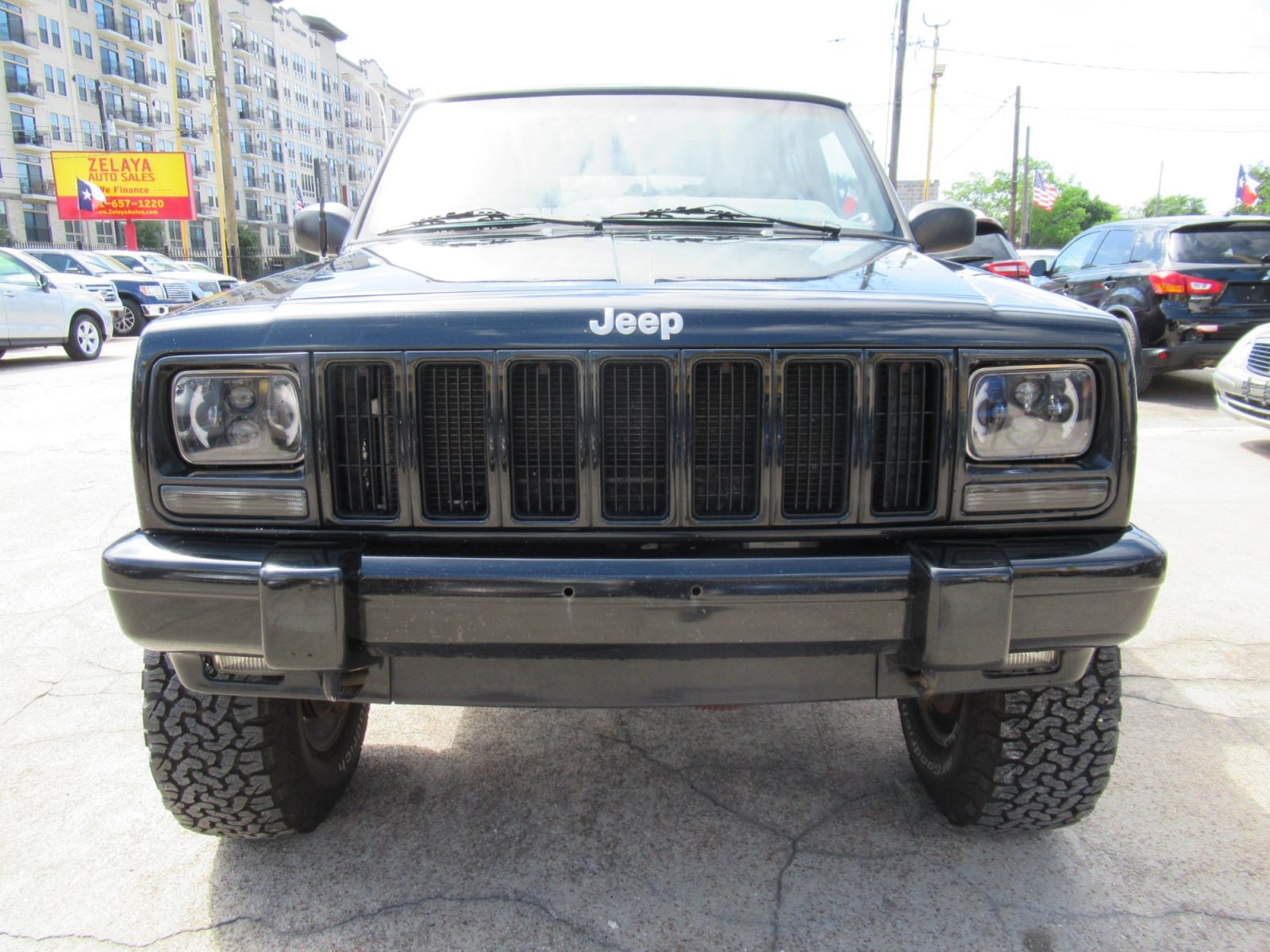 1999 Black /Black Jeep Cherokee Limited 4WD (1J4FF78SXXL) with an 4.0L L6 OHV 12V engine, Automatic Overdrive transmission, located at 1511 North Shepherd Dr., Houston, TX, 77008, (281) 657-1221, 29.798361, -95.412560 - 1999 JEEP CHEROKEE LIMITED VIN: 1J4FF78SXXL517591 1 J 4 F F 7 8 S X X L 5 1 7 5 9 1 4 DOOR WAGON/SPORT UTILITY 4.0L I6 F GASOLINE REAR WHEEL DRIVE W/ 4X4 - Photo #23