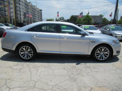 2013 Ford Taurus Limited FWD