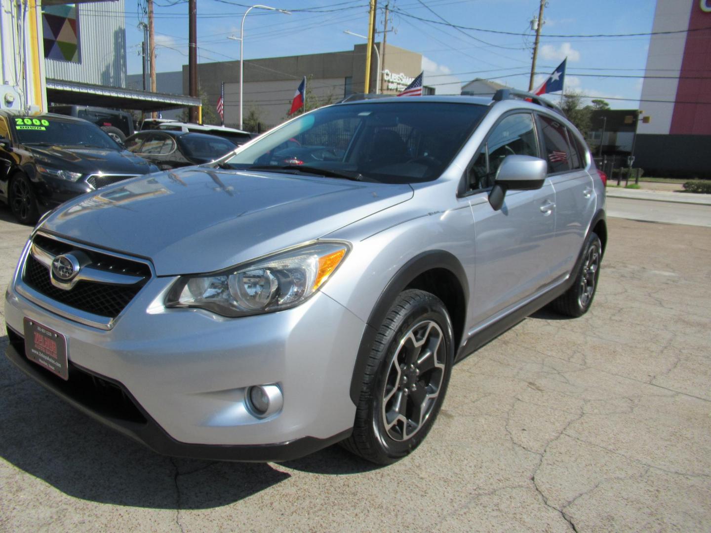 2014 Silver /Black Subaru XV Crosstrek 2.0 Limited (JF2GPAGC2E8) with an 2.0L L4 DOHC 16V engine, Continuously Variable Transmission transmission, located at 1511 North Shepherd Dr., Houston, TX, 77008, (281) 657-1221, 29.798361, -95.412560 - 2014 SUBARU XV CROSSTREK 2.0I LIMITED VIN: JF2GPAGC2E8292177 J F 2 G P A G C 2 E 8 2 9 2 1 7 7 4 DOOR WAGON/SPORT UTILITY 2.0L H4 F DOHC 16V GASOLINE ALL WHEEL DRIVE - Photo#20