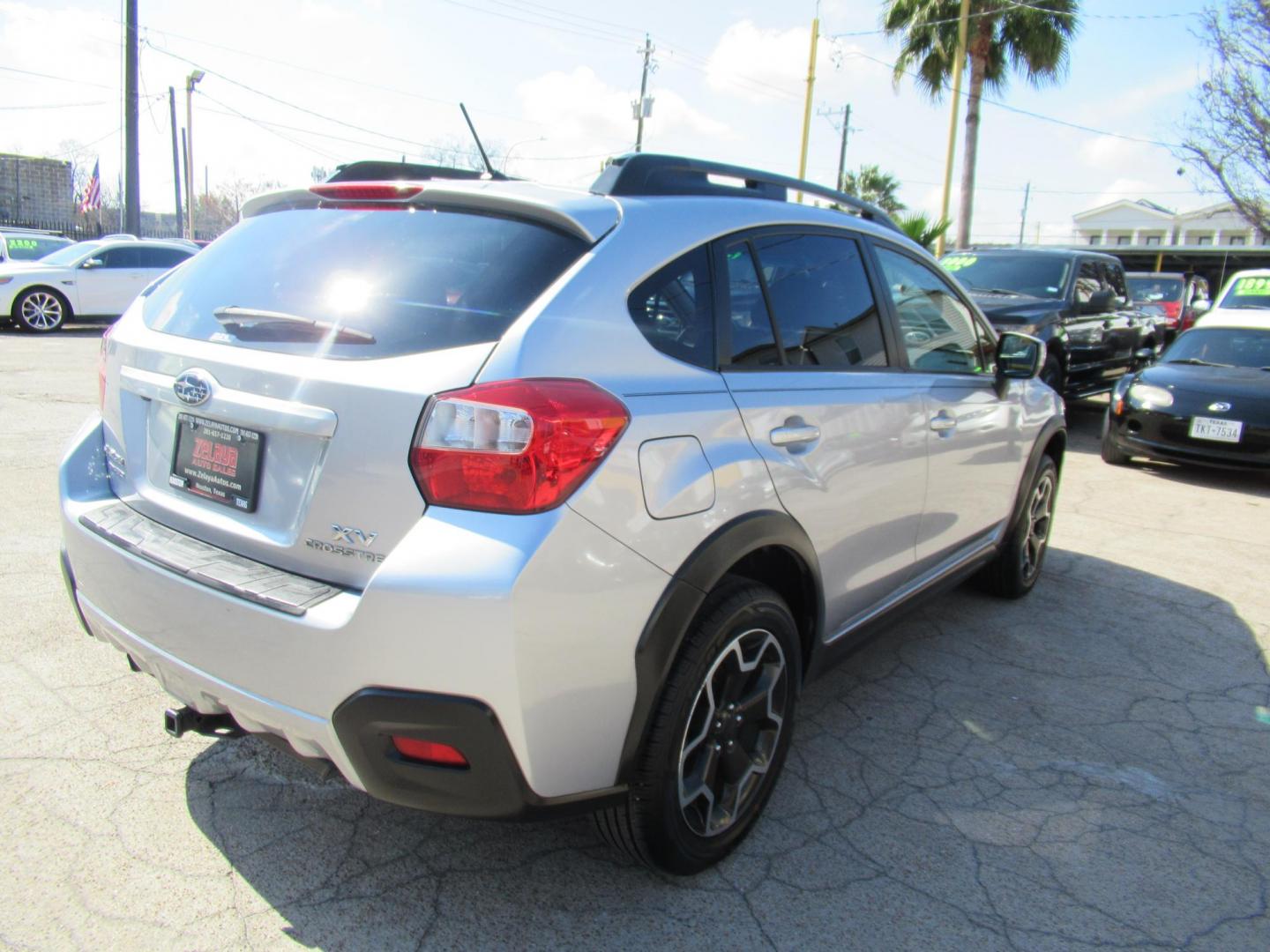2014 Silver /Black Subaru XV Crosstrek 2.0 Limited (JF2GPAGC2E8) with an 2.0L L4 DOHC 16V engine, Continuously Variable Transmission transmission, located at 1511 North Shepherd Dr., Houston, TX, 77008, (281) 657-1221, 29.798361, -95.412560 - 2014 SUBARU XV CROSSTREK 2.0I LIMITED VIN: JF2GPAGC2E8292177 J F 2 G P A G C 2 E 8 2 9 2 1 7 7 4 DOOR WAGON/SPORT UTILITY 2.0L H4 F DOHC 16V GASOLINE ALL WHEEL DRIVE - Photo#24