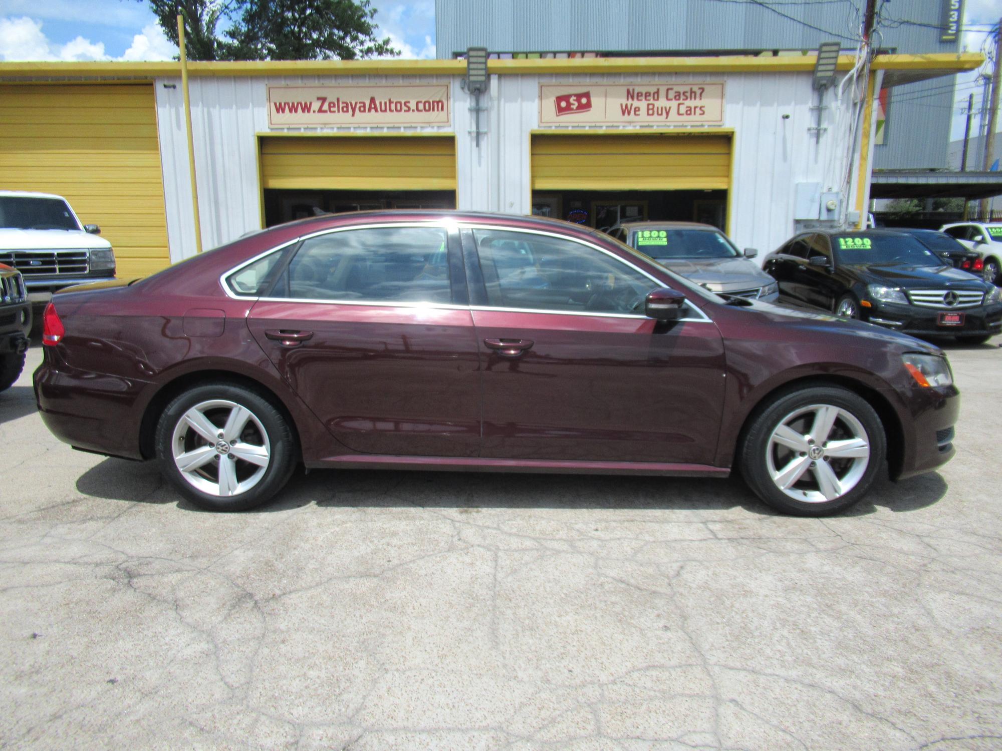 photo of 2014 Volkswagen Passat 2.5L SE AT