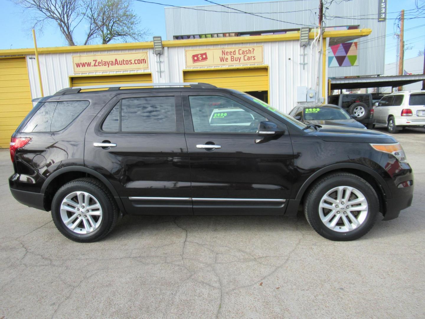 2014 Black /Tan Ford Explorer EXPLORER XLT (1FM5K7D88EG) with an 3.5L V6 F DOHC 24V engine, Automatic transmission, located at 1511 North Shepherd Dr., Houston, TX, 77008, (281) 657-1221, 29.798361, -95.412560 - 2014 FORD EXPLORER XLT VIN: 1FM5K7D88EGA37316 1 F M 5 K 7 D 8 8 E G A 3 7 3 1 6 4 DOOR WAGON/SPORT UTILITY 3.5L V6 F DOHC 24V GASOLINE FRONT WHEEL DRIVE ABS TRACTION CONTROL LIGHT ON - Photo#0