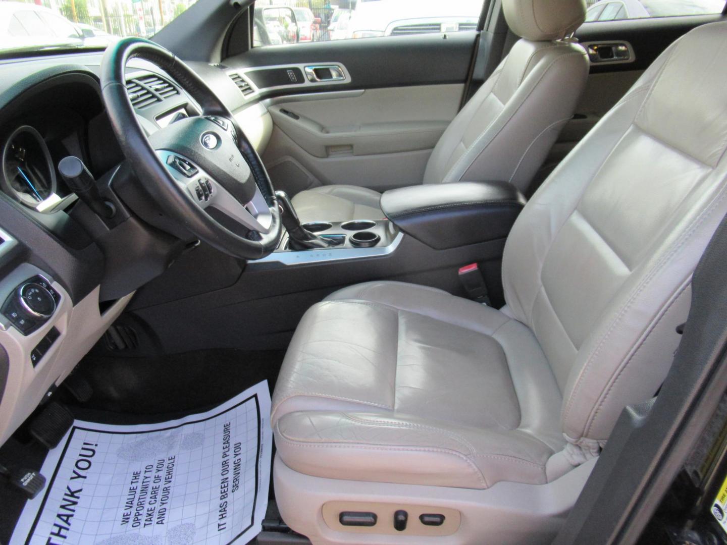 2014 Black /Tan Ford Explorer EXPLORER XLT (1FM5K7D88EG) with an 3.5L V6 F DOHC 24V engine, Automatic transmission, located at 1511 North Shepherd Dr., Houston, TX, 77008, (281) 657-1221, 29.798361, -95.412560 - 2014 FORD EXPLORER XLT VIN: 1FM5K7D88EGA37316 1 F M 5 K 7 D 8 8 E G A 3 7 3 1 6 4 DOOR WAGON/SPORT UTILITY 3.5L V6 F DOHC 24V GASOLINE FRONT WHEEL DRIVE - Photo#1