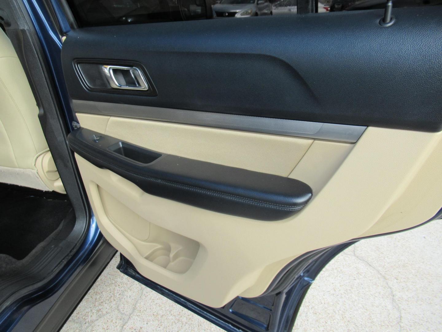 2016 Blue /Tan Ford Explorer XL (1FM5K7B85GG) with an 3.5L V6 F DOHC 24V engine, Automatic transmission, located at 1511 North Shepherd Dr., Houston, TX, 77008, (281) 657-1221, 29.798361, -95.412560 - 2016 FORD EXPLORER VIN: 1FM5K7B85GGA95325 1 F M 5 K 7 B 8 5 G G A 9 5 3 2 5 4 DOOR WAGON/SPORT UTILITY 3.5L V6 F DOHC 24V GASOLINE FRONT WHEEL DRIVE - Photo#16