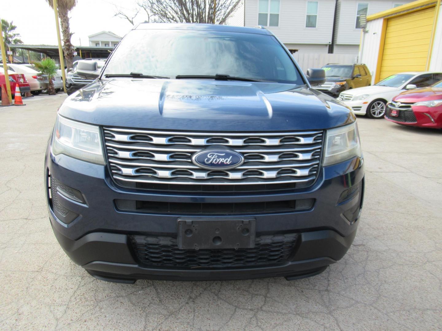 2016 Blue /Tan Ford Explorer XL (1FM5K7B85GG) with an 3.5L V6 F DOHC 24V engine, Automatic transmission, located at 1511 North Shepherd Dr., Houston, TX, 77008, (281) 657-1221, 29.798361, -95.412560 - 2016 FORD EXPLORER VIN: 1FM5K7B85GGA95325 1 F M 5 K 7 B 8 5 G G A 9 5 3 2 5 4 DOOR WAGON/SPORT UTILITY 3.5L V6 F DOHC 24V GASOLINE FRONT WHEEL DRIVE - Photo#26