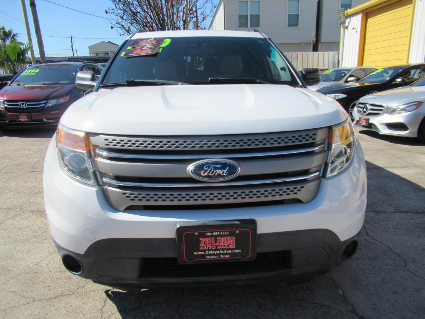 2014 White /Tan Ford Explorer Base FWD (1FM5K7B86EG) with an 3.5L V6 DOHC 24V engine, Automatic transmission, located at 1511 North Shepherd Dr., Houston, TX, 77008, (281) 657-1221, 29.798361, -95.412560 - 2014 FORD EXPLORER VIN: 1FM5K7B86EGA12921 1 F M 5 K 7 B 8 6 E G A 1 2 9 2 1 4 DOOR WAGON/SPORT UTILITY 3.5L V6 F DOHC 24V GASOLINE FRONT WHEEL DRIVE - Photo#22