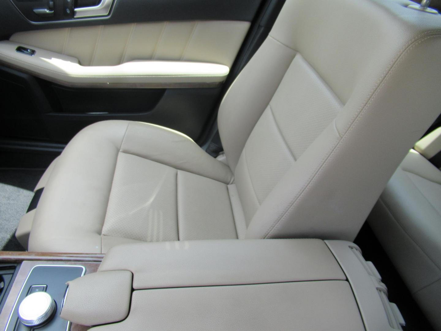 2012 Gold /Tan Mercedes-Benz E-Class E350 Sedan (WDDHF5KB5CA) with an 3.5L V6 DOHC 24V engine, Automatic transmission, located at 1511 North Shepherd Dr., Houston, TX, 77008, (281) 657-1221, 29.798361, -95.412560 - Mercedes-Benz E-Class E350 Sedan SEDAN 4-DR 3.5L V6 DOHC 24V V6 Automatic RWD - Photo#2