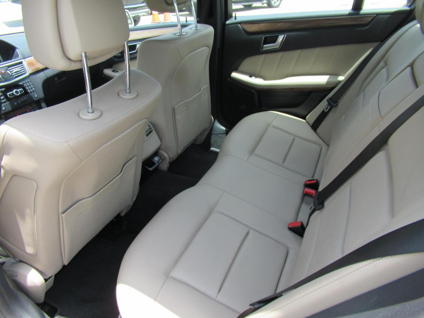 2012 Gold /Tan Mercedes-Benz E-Class E350 Sedan (WDDHF5KB5CA) with an 3.5L V6 DOHC 24V engine, Automatic transmission, located at 1511 North Shepherd Dr., Houston, TX, 77008, (281) 657-1221, 29.798361, -95.412560 - Mercedes-Benz E-Class E350 Sedan SEDAN 4-DR 3.5L V6 DOHC 24V V6 Automatic RWD - Photo#12