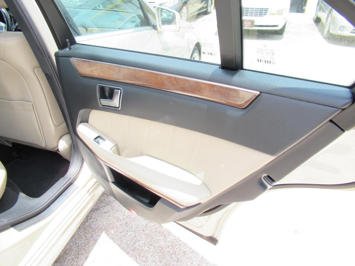 2012 Gold /Tan Mercedes-Benz E-Class E350 Sedan (WDDHF5KB5CA) with an 3.5L V6 DOHC 24V engine, Automatic transmission, located at 1511 North Shepherd Dr., Houston, TX, 77008, (281) 657-1221, 29.798361, -95.412560 - Mercedes-Benz E-Class E350 Sedan SEDAN 4-DR 3.5L V6 DOHC 24V V6 Automatic RWD - Photo#15