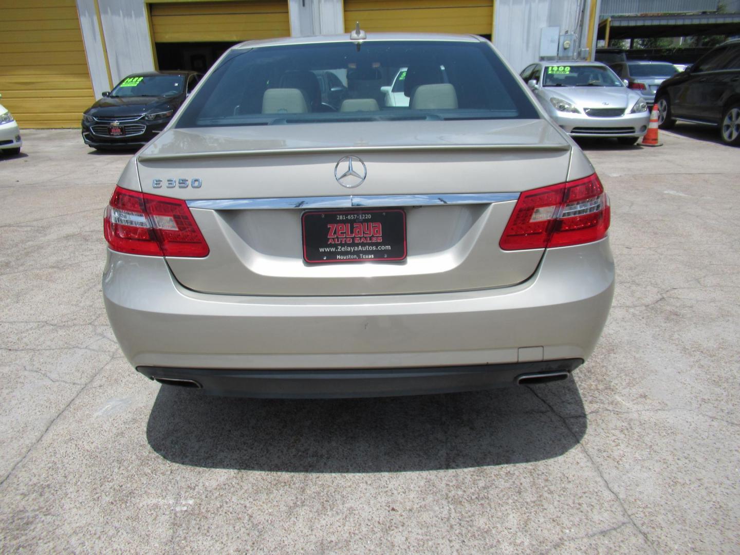 2012 Gold /Tan Mercedes-Benz E-Class E350 Sedan (WDDHF5KB5CA) with an 3.5L V6 DOHC 24V engine, Automatic transmission, located at 1511 North Shepherd Dr., Houston, TX, 77008, (281) 657-1221, 29.798361, -95.412560 - Mercedes-Benz E-Class E350 Sedan SEDAN 4-DR 3.5L V6 DOHC 24V V6 Automatic RWD - Photo#18