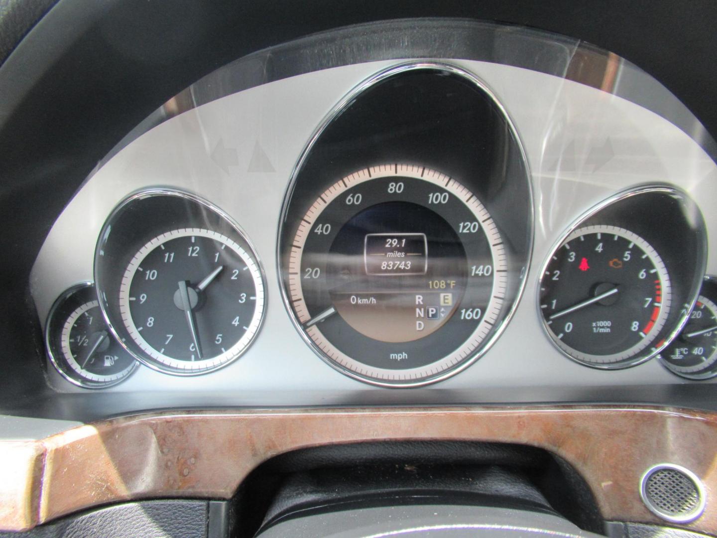 2012 Gold /Tan Mercedes-Benz E-Class E350 Sedan (WDDHF5KB5CA) with an 3.5L V6 DOHC 24V engine, Automatic transmission, located at 1511 North Shepherd Dr., Houston, TX, 77008, (281) 657-1221, 29.798361, -95.412560 - Mercedes-Benz E-Class E350 Sedan SEDAN 4-DR 3.5L V6 DOHC 24V V6 Automatic RWD - Photo#19