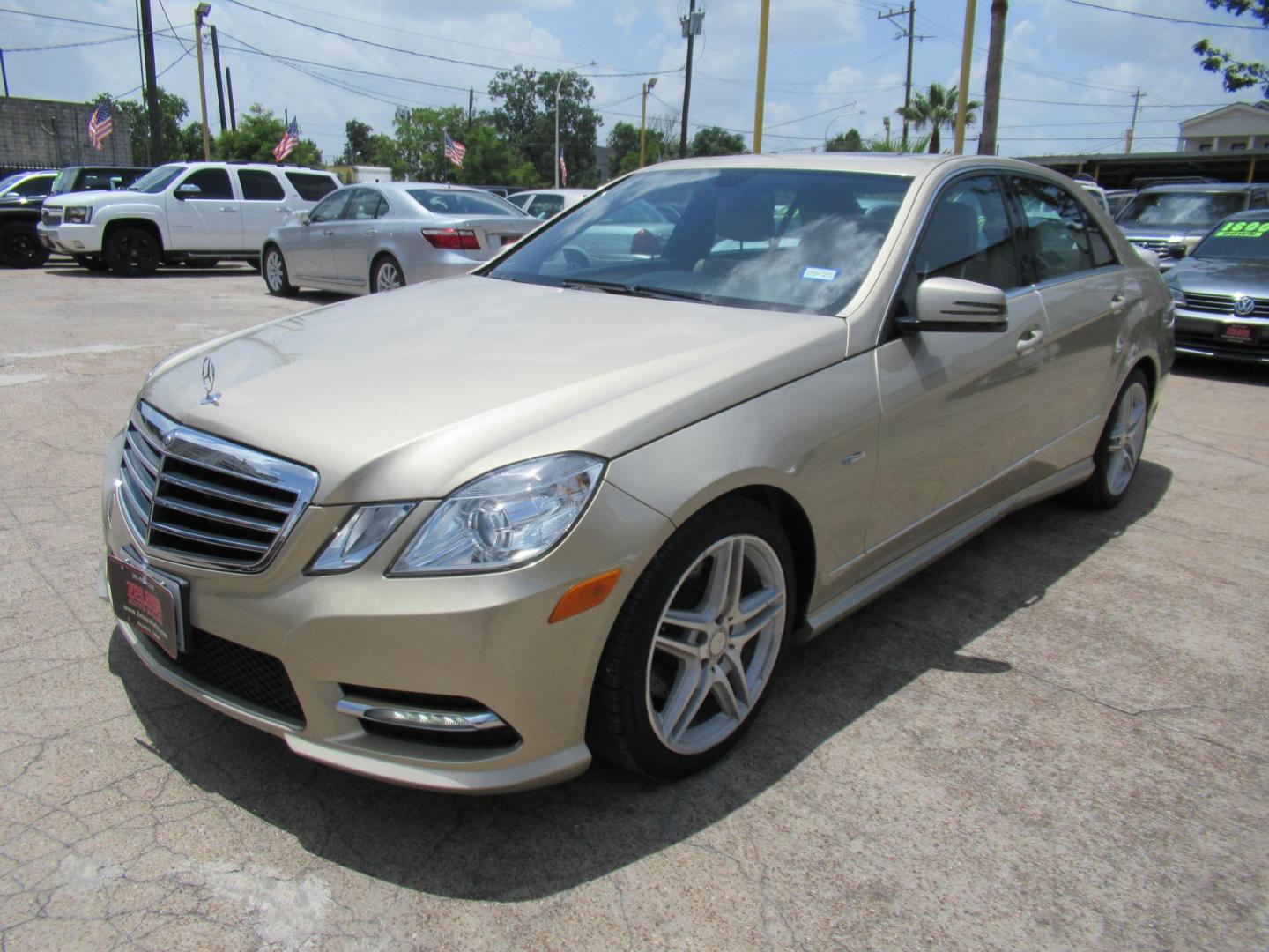2012 Gold /Tan Mercedes-Benz E-Class E350 Sedan (WDDHF5KB5CA) with an 3.5L V6 DOHC 24V engine, Automatic transmission, located at 1511 North Shepherd Dr., Houston, TX, 77008, (281) 657-1221, 29.798361, -95.412560 - Mercedes-Benz E-Class E350 Sedan SEDAN 4-DR 3.5L V6 DOHC 24V V6 Automatic RWD - Photo#23