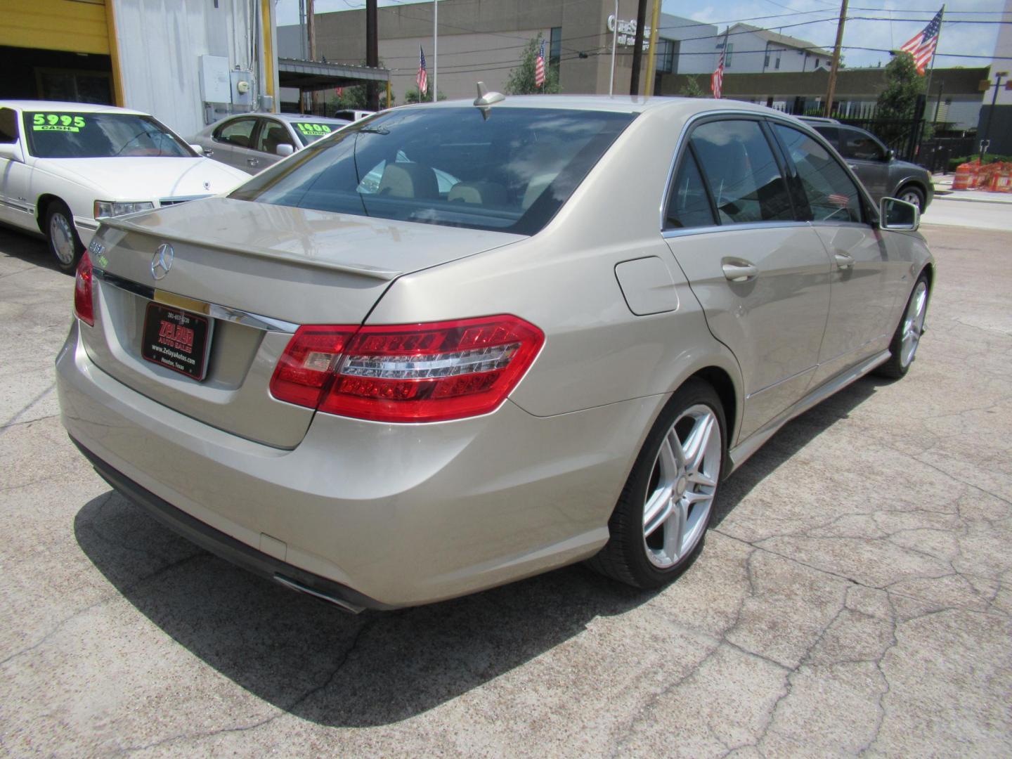2012 Gold /Tan Mercedes-Benz E-Class E350 Sedan (WDDHF5KB5CA) with an 3.5L V6 DOHC 24V engine, Automatic transmission, located at 1511 North Shepherd Dr., Houston, TX, 77008, (281) 657-1221, 29.798361, -95.412560 - Mercedes-Benz E-Class E350 Sedan SEDAN 4-DR 3.5L V6 DOHC 24V V6 Automatic RWD - Photo#26