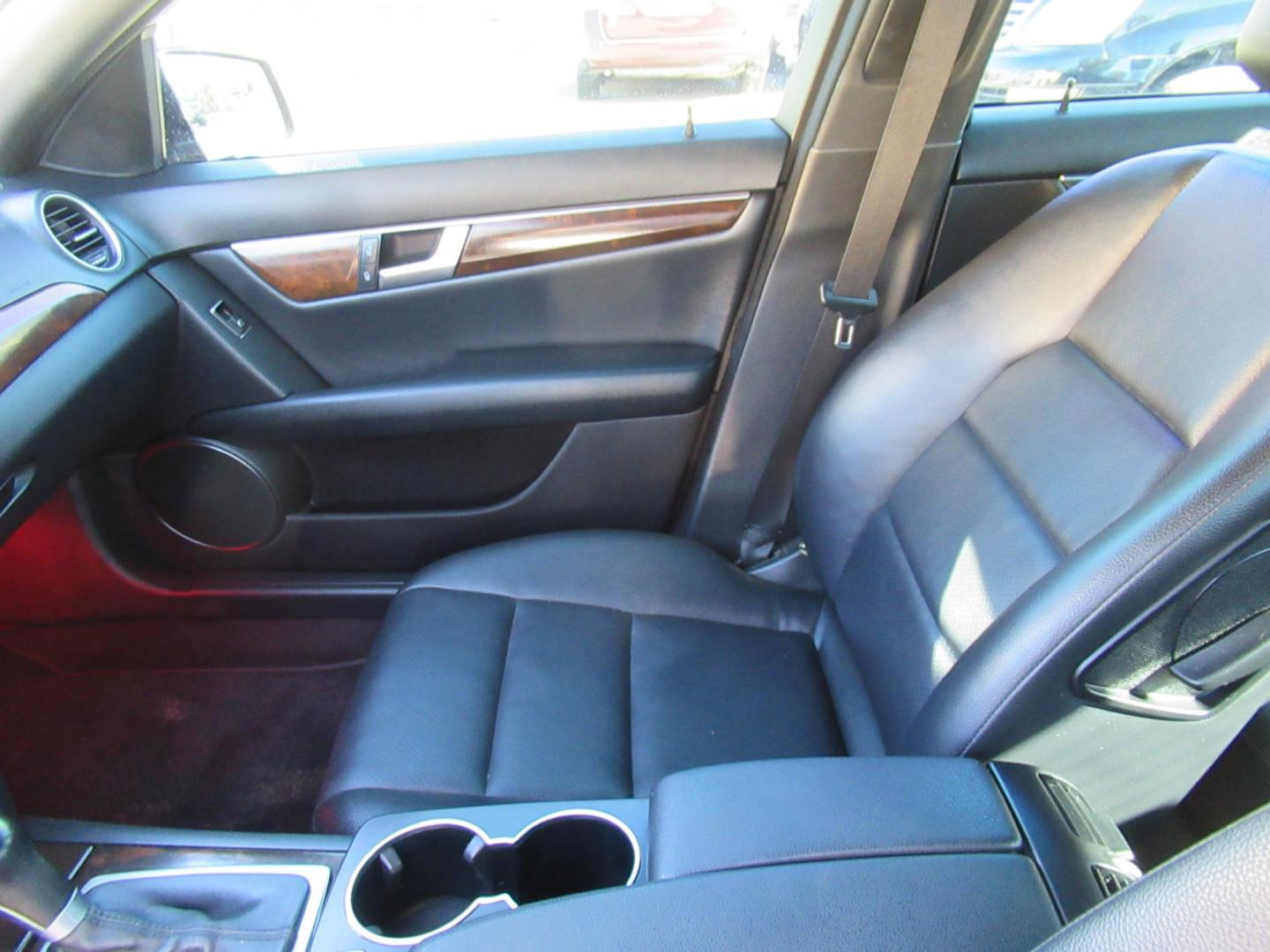 2013 Black /Black Mercedes-Benz C-Class C250 Sport Sedan (WDDGF4HB2DG) with an 1.8L I4 F DOHC 16V engine, Automatic transmission, located at 1511 North Shepherd Dr., Houston, TX, 77008, (281) 657-1221, 29.798361, -95.412560 - 2013 MERCEDES-BENZ C-CLASS C 250 SPORT VIN: WDDGF4HB2DG133646 W D D G F 4 H B 2 D G 1 3 3 6 4 6 SEDAN 4 DR 1.8L I4 F DOHC 16V GASOLINE REAR WHEEL DRIVE - Photo#2