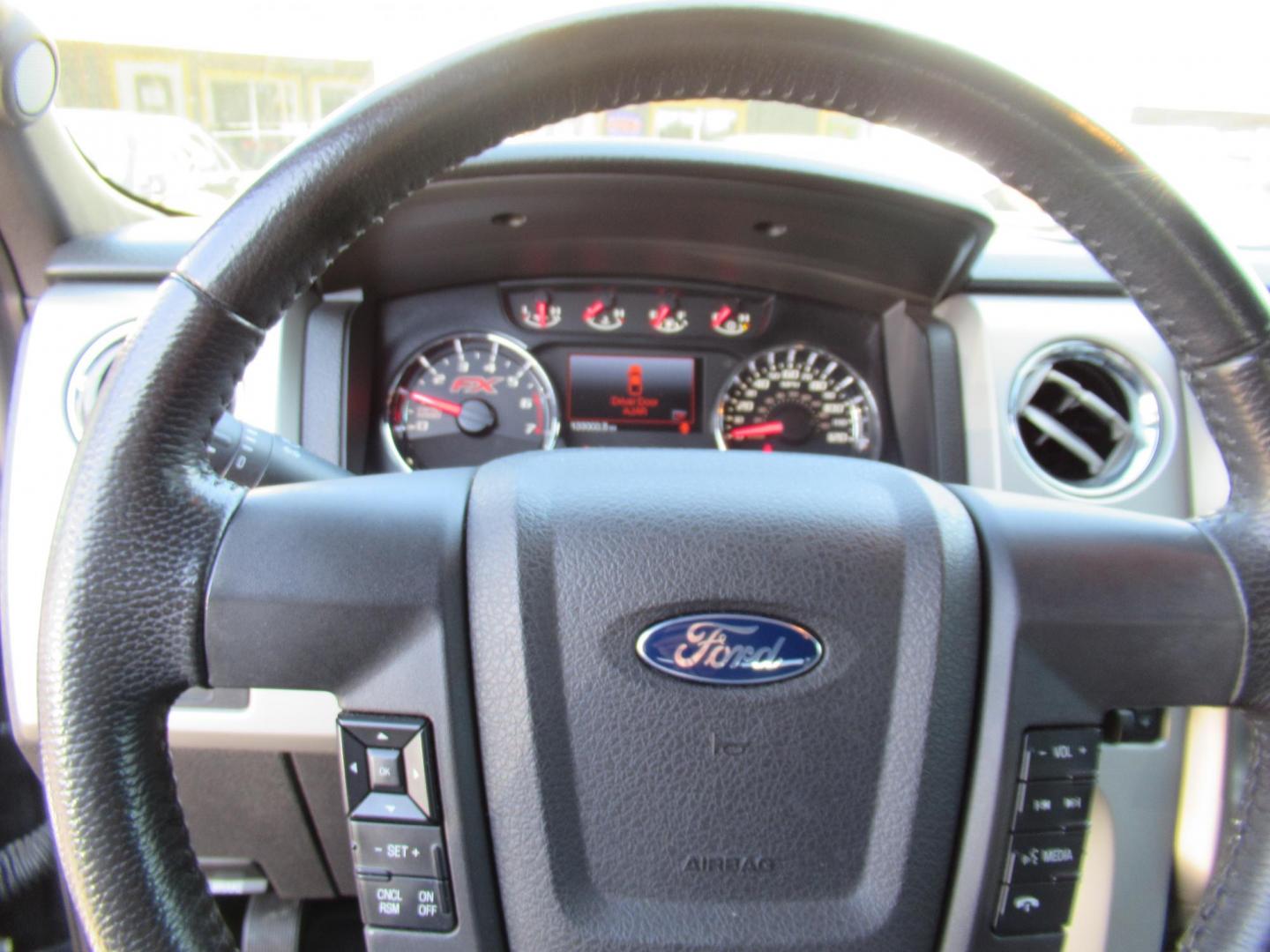 2014 Black /Black Ford F-150 Platinum SuperCrew 6.5-ft. Bed 2WD (1FTFW1CT5EF) with an 3.5L V6 TURBO engine, Automatic transmission, located at 1511 North Shepherd Dr., Houston, TX, 77008, (281) 657-1221, 29.798361, -95.412560 - 2014 FORD F-150 XLT FX2 VIN: 1FTFW1CT5EFB68967 1 F T F W 1 C T 5 E F B 6 8 9 6 7 CREW PICKUP 3.5L V6 F DOHC 24V GASOLINE REAR WHEEL DRIVE - Photo#1