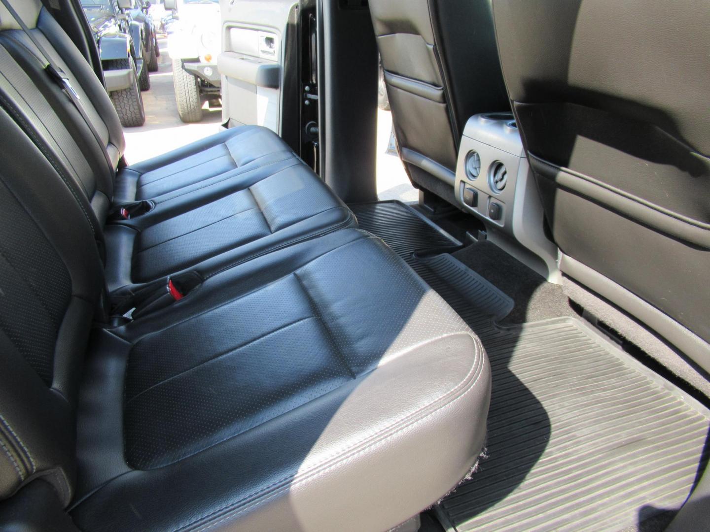 2014 Black /Black Ford F-150 Platinum SuperCrew 6.5-ft. Bed 2WD (1FTFW1CT5EF) with an 3.5L V6 TURBO engine, Automatic transmission, located at 1511 North Shepherd Dr., Houston, TX, 77008, (281) 657-1221, 29.798361, -95.412560 - 2014 FORD F-150 XLT FX2 VIN: 1FTFW1CT5EFB68967 1 F T F W 1 C T 5 E F B 6 8 9 6 7 CREW PICKUP 3.5L V6 F DOHC 24V GASOLINE REAR WHEEL DRIVE - Photo#18