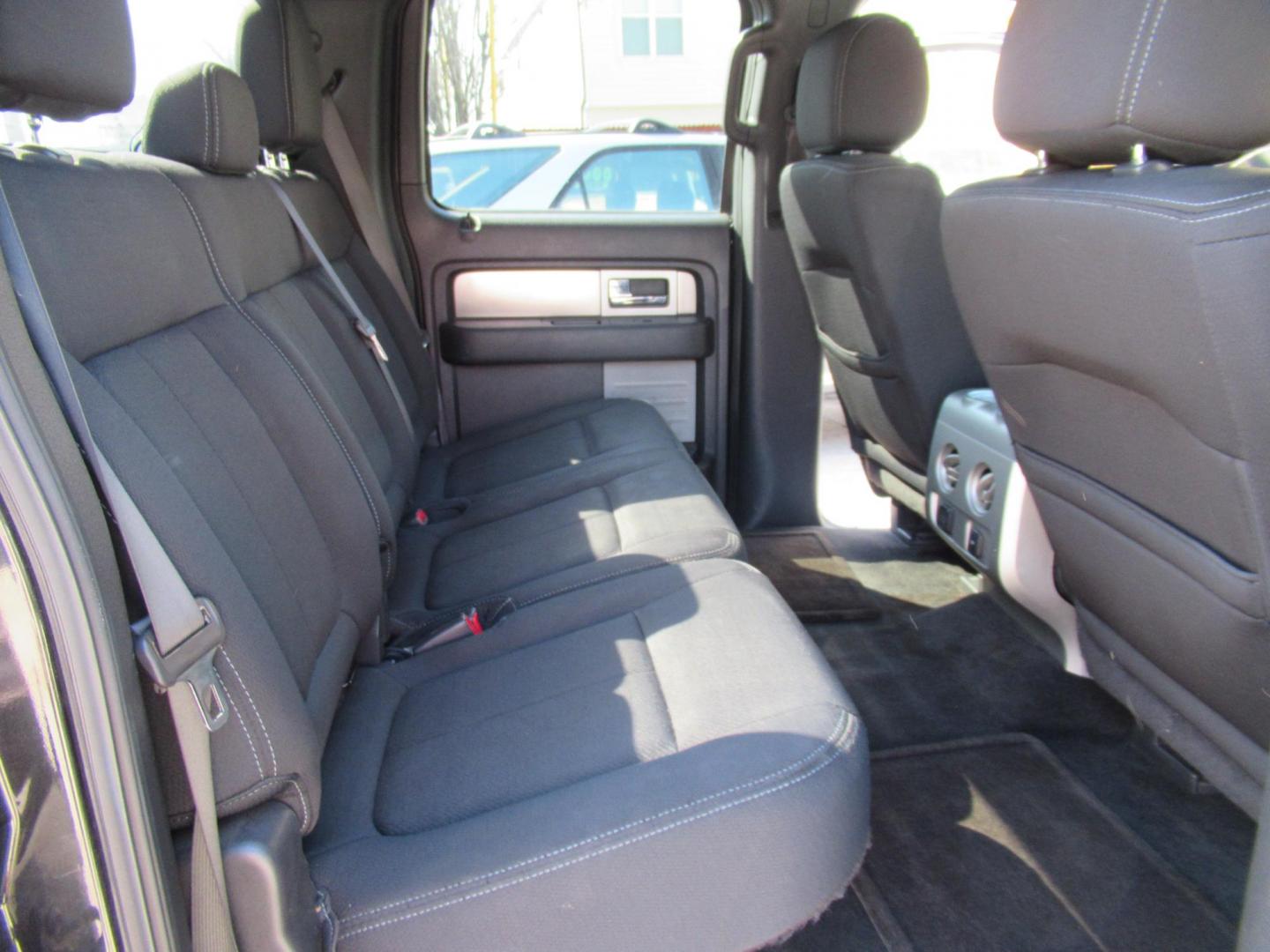 2014 Black /Black Ford F-150 FX2 SuperCrew 6.5-ft. Bed 2WD (1FTFW1CT5EK) with an 3.5L V6 TURBO engine, Automatic transmission, located at 1511 North Shepherd Dr., Houston, TX, 77008, (281) 657-1221, 29.798361, -95.412560 - 2014 FORD F-150 XL VIN: 1FTFW1CT5EKF30464 1 F T F W 1 C T 5 E K F 3 0 4 6 4 CREW PICKUP 3.5L V6 F DOHC 24V GASOLINE REAR WHEEL DRIVE - Photo#12