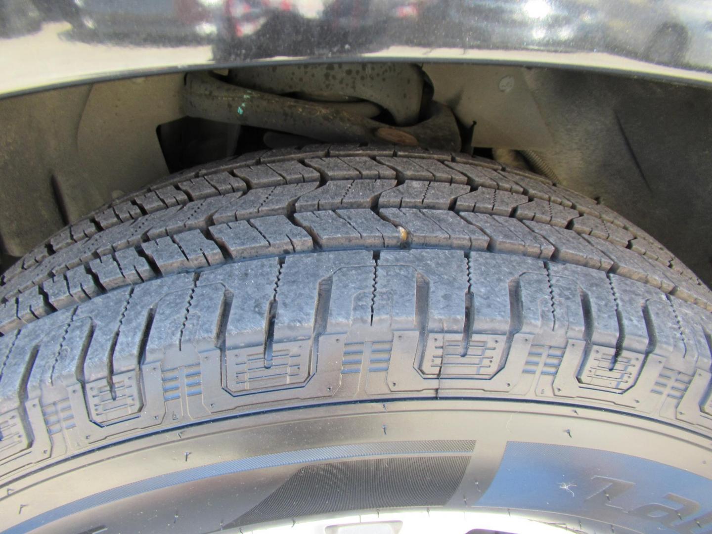 2014 Black /Black Ford F-150 FX2 SuperCrew 6.5-ft. Bed 2WD (1FTFW1CT5EK) with an 3.5L V6 TURBO engine, Automatic transmission, located at 1511 North Shepherd Dr., Houston, TX, 77008, (281) 657-1221, 29.798361, -95.412560 - 2014 FORD F-150 XL VIN: 1FTFW1CT5EKF30464 1 F T F W 1 C T 5 E K F 3 0 4 6 4 CREW PICKUP 3.5L V6 F DOHC 24V GASOLINE REAR WHEEL DRIVE - Photo#34