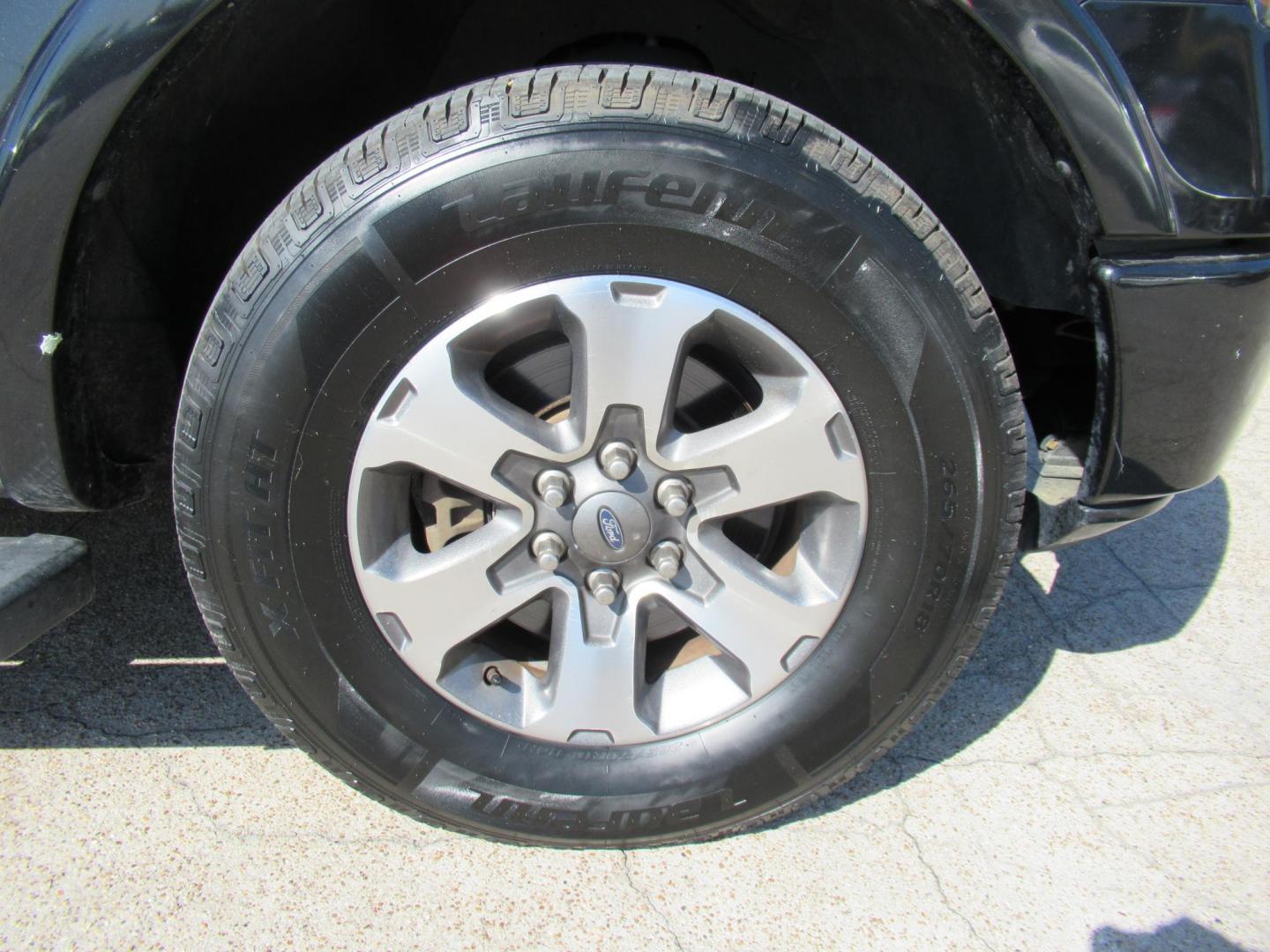 2014 Black /Black Ford F-150 FX2 SuperCrew 6.5-ft. Bed 2WD (1FTFW1CT5EK) with an 3.5L V6 TURBO engine, Automatic transmission, located at 1511 North Shepherd Dr., Houston, TX, 77008, (281) 657-1221, 29.798361, -95.412560 - 2014 FORD F-150 XL VIN: 1FTFW1CT5EKF30464 1 F T F W 1 C T 5 E K F 3 0 4 6 4 CREW PICKUP 3.5L V6 F DOHC 24V GASOLINE REAR WHEEL DRIVE - Photo#35