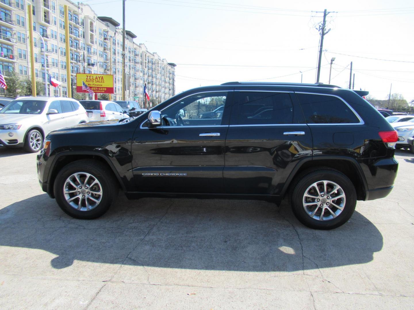 2014 Black /Black Jeep Grand Cherokee Limited 4WD (1C4RJFBG3EC) with an 3.6L V6 DOHC 24V engine, Automatic transmission, located at 1511 North Shepherd Dr., Houston, TX, 77008, (281) 657-1221, 29.798361, -95.412560 - 2014 JEEP GRAND CHEROKEE LIMITED VIN: 1C4RJFBG3EC152796 1 C 4 R J F B G 3 E C 1 5 2 7 9 6 4 DOOR WAGON/SPORT UTILITY 3.6L V6 F DOHC 24V GASOLINE REAR WHEEL DRIVE W/ 4X4 - Photo#26
