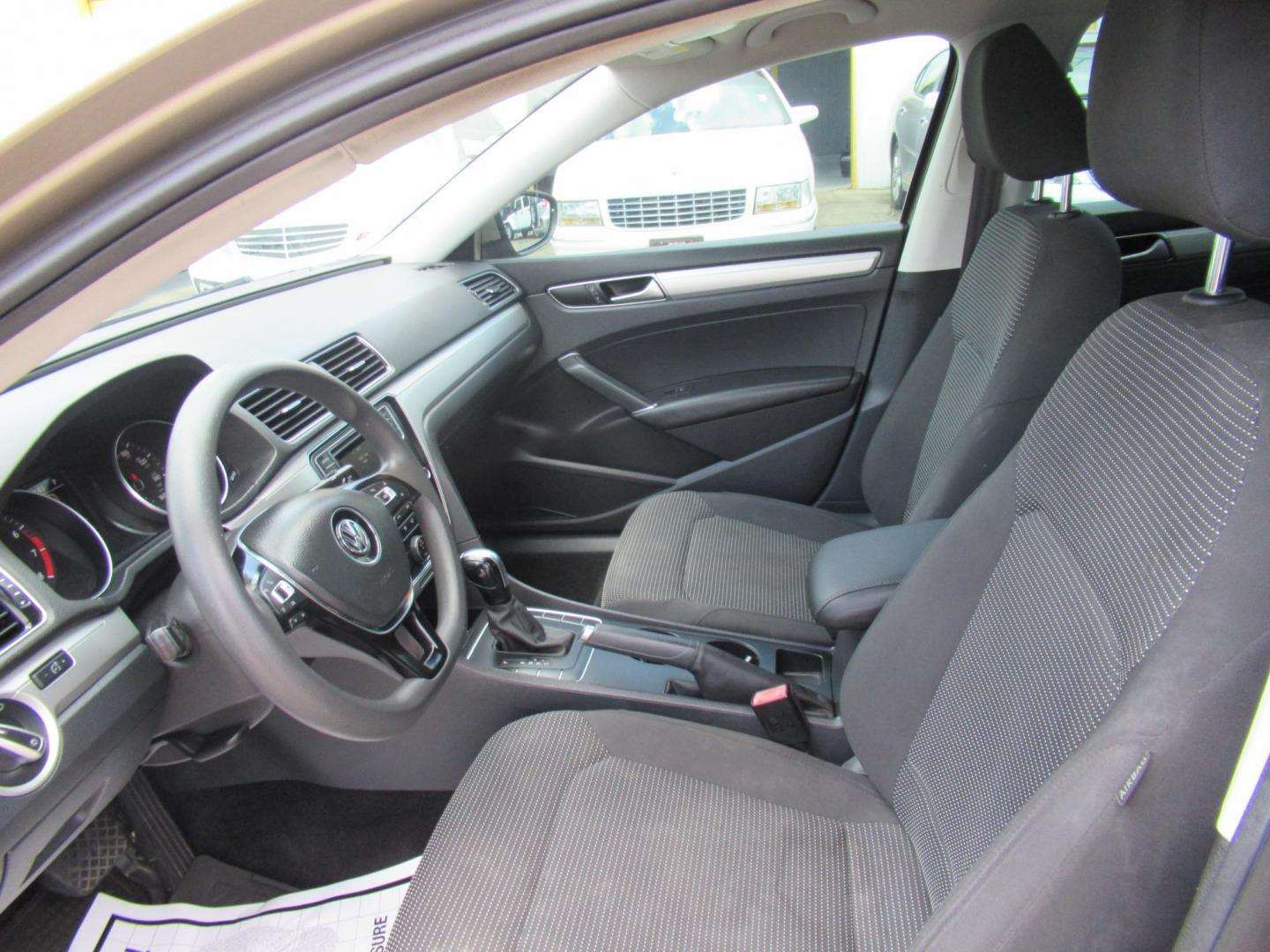 2016 Gold /Black Volkswagen Passat S 6A (1VWAS7A33GC) with an 1.8L L4 TURBO DIESEL engine, Automatic transmission, located at 1511 North Shepherd Dr., Houston, TX, 77008, (281) 657-1221, 29.798361, -95.412560 - 2016 VOLKSWAGEN PASSAT 1.8T S VIN: 1VWAS7A33GC027473 1 V W A S 7 A 3 3 G C 0 2 7 4 7 3 SEDAN 4 DR 1.8L I4 F DOHC 16V GASOLINE FRONT WHEEL DRIVE - Photo#6