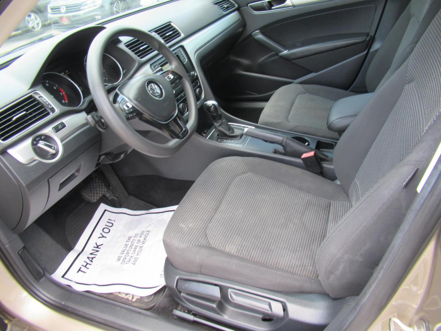 2016 Gold /Black Volkswagen Passat S 6A (1VWAS7A33GC) with an 1.8L L4 TURBO DIESEL engine, Automatic transmission, located at 1511 North Shepherd Dr., Houston, TX, 77008, (281) 657-1221, 29.798361, -95.412560 - 2016 VOLKSWAGEN PASSAT 1.8T S VIN: 1VWAS7A33GC027473 1 V W A S 7 A 3 3 G C 0 2 7 4 7 3 SEDAN 4 DR 1.8L I4 F DOHC 16V GASOLINE FRONT WHEEL DRIVE - Photo#8