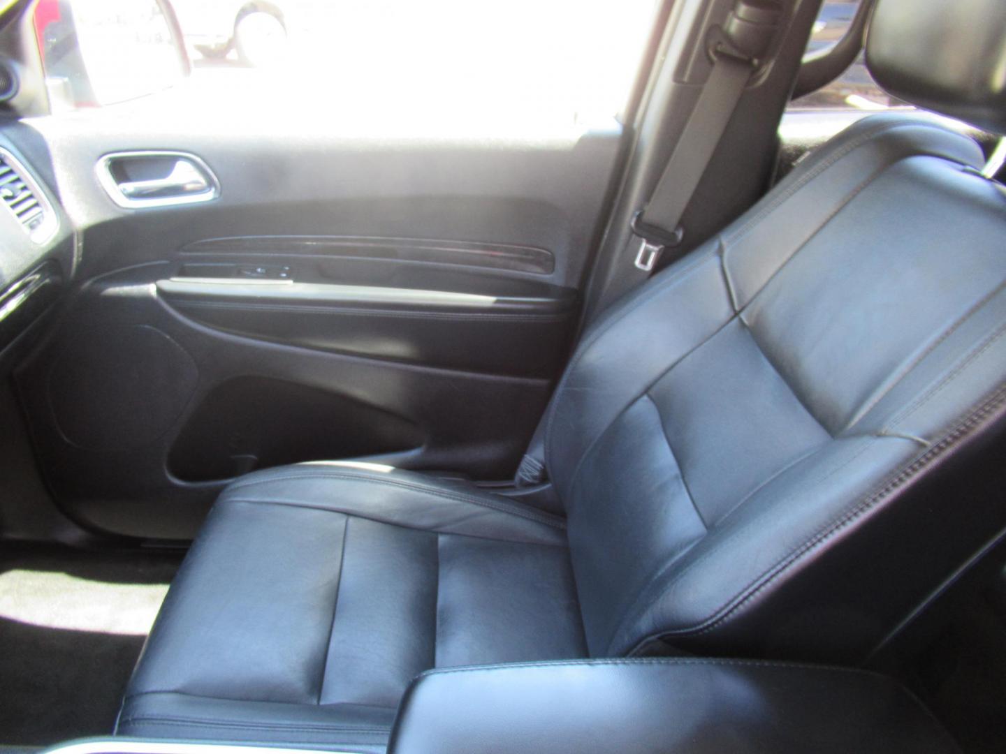 2013 Red /Black Dodge Durango Crew AWD (1C4RDJDGXDC) with an 3.6L V6 DOHC 24V engine, Automatic transmission, located at 1511 North Shepherd Dr., Houston, TX, 77008, (281) 657-1221, 29.798361, -95.412560 - 2013 DODGE DURANGO CREW VIN: 1C4RDJDGXDC601350 1 C 4 R D J D G X D C 6 0 1 3 5 0 4 DOOR WAGON/SPORT UTILITY 3.6L V6 F DOHC 24V GASOLINE ALL WHEEL DRIVE - Photo#1