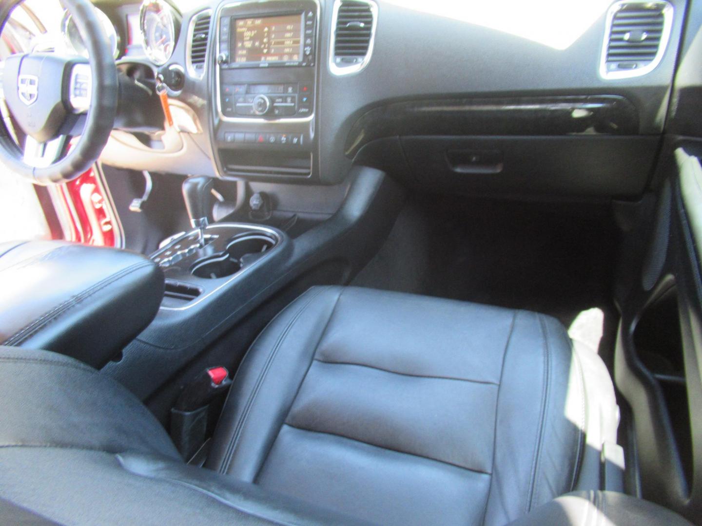 2013 Red /Black Dodge Durango Crew AWD (1C4RDJDGXDC) with an 3.6L V6 DOHC 24V engine, Automatic transmission, located at 1511 North Shepherd Dr., Houston, TX, 77008, (281) 657-1221, 29.798361, -95.412560 - 2013 DODGE DURANGO CREW VIN: 1C4RDJDGXDC601350 1 C 4 R D J D G X D C 6 0 1 3 5 0 4 DOOR WAGON/SPORT UTILITY 3.6L V6 F DOHC 24V GASOLINE ALL WHEEL DRIVE - Photo#20