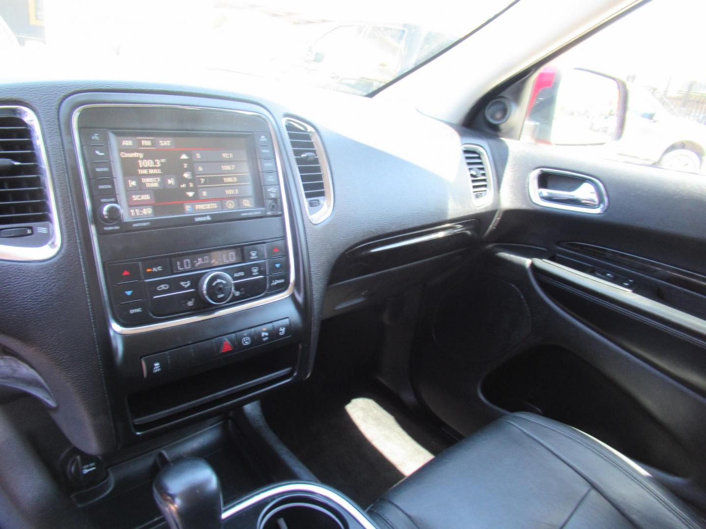 2013 Red /Black Dodge Durango Crew AWD (1C4RDJDGXDC) with an 3.6L V6 DOHC 24V engine, Automatic transmission, located at 1511 North Shepherd Dr., Houston, TX, 77008, (281) 657-1221, 29.798361, -95.412560 - 2013 DODGE DURANGO CREW VIN: 1C4RDJDGXDC601350 1 C 4 R D J D G X D C 6 0 1 3 5 0 4 DOOR WAGON/SPORT UTILITY 3.6L V6 F DOHC 24V GASOLINE ALL WHEEL DRIVE - Photo#7