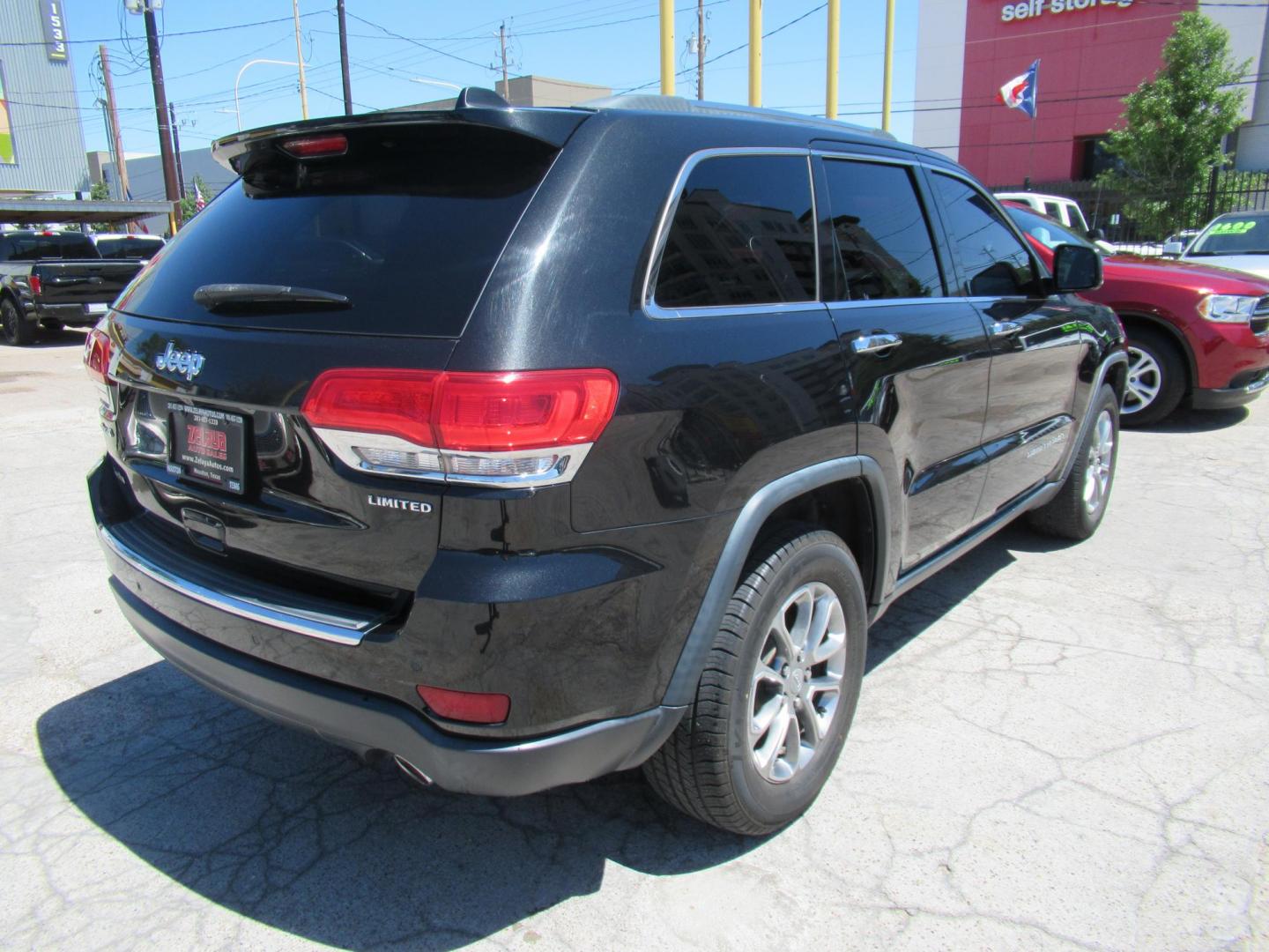2015 Black /Black Jeep Grand Cherokee Limited 4WD (1C4RJFBG7FC) with an 3.6L V6 DOHC 24V engine, 8-Speed Automatic transmission, located at 1511 North Shepherd Dr., Houston, TX, 77008, (281) 657-1221, 29.798361, -95.412560 - 2015 JEEP GRAND CHEROKEE LIMITED VIN: 1C4RJFBG7FC653854 1 C 4 R J F B G 7 F C 6 5 3 8 5 4 4 DOOR WAGON/SPORT UTILITY 3.6L V6 F DOHC 24V GASOLINE REAR WHEEL DRIVE W/ 4X4 - Photo#15
