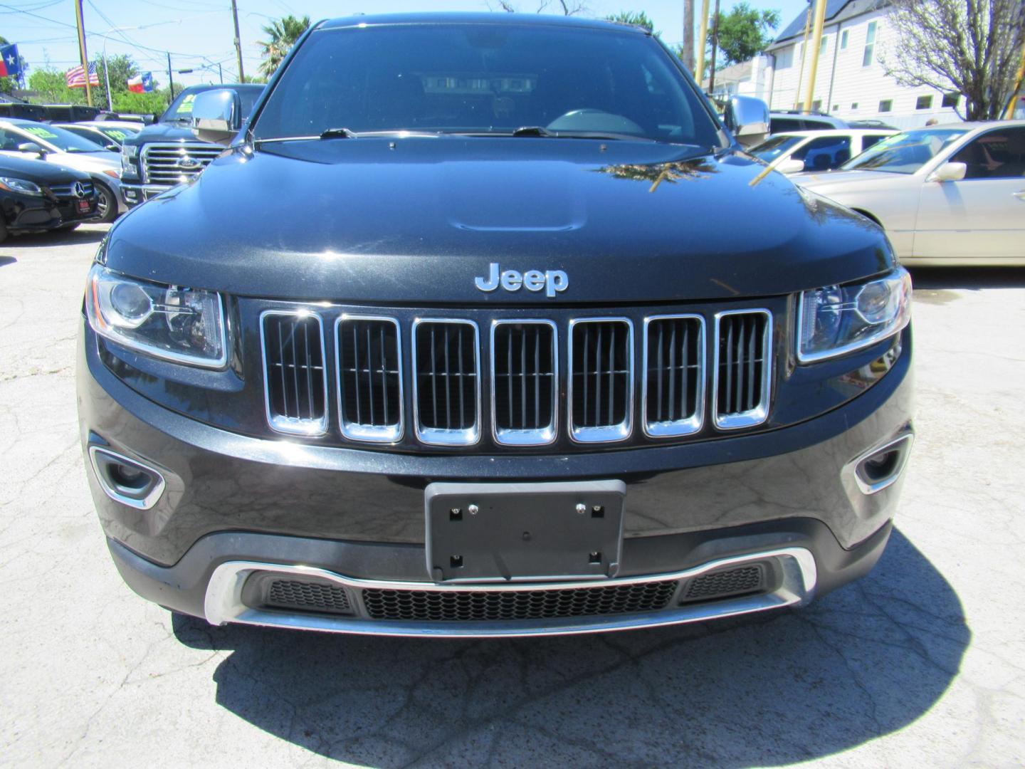 2015 Black /Black Jeep Grand Cherokee Limited 4WD (1C4RJFBG7FC) with an 3.6L V6 DOHC 24V engine, 8-Speed Automatic transmission, located at 1511 North Shepherd Dr., Houston, TX, 77008, (281) 657-1221, 29.798361, -95.412560 - 2015 JEEP GRAND CHEROKEE LIMITED VIN: 1C4RJFBG7FC653854 1 C 4 R J F B G 7 F C 6 5 3 8 5 4 4 DOOR WAGON/SPORT UTILITY 3.6L V6 F DOHC 24V GASOLINE REAR WHEEL DRIVE W/ 4X4 - Photo#18