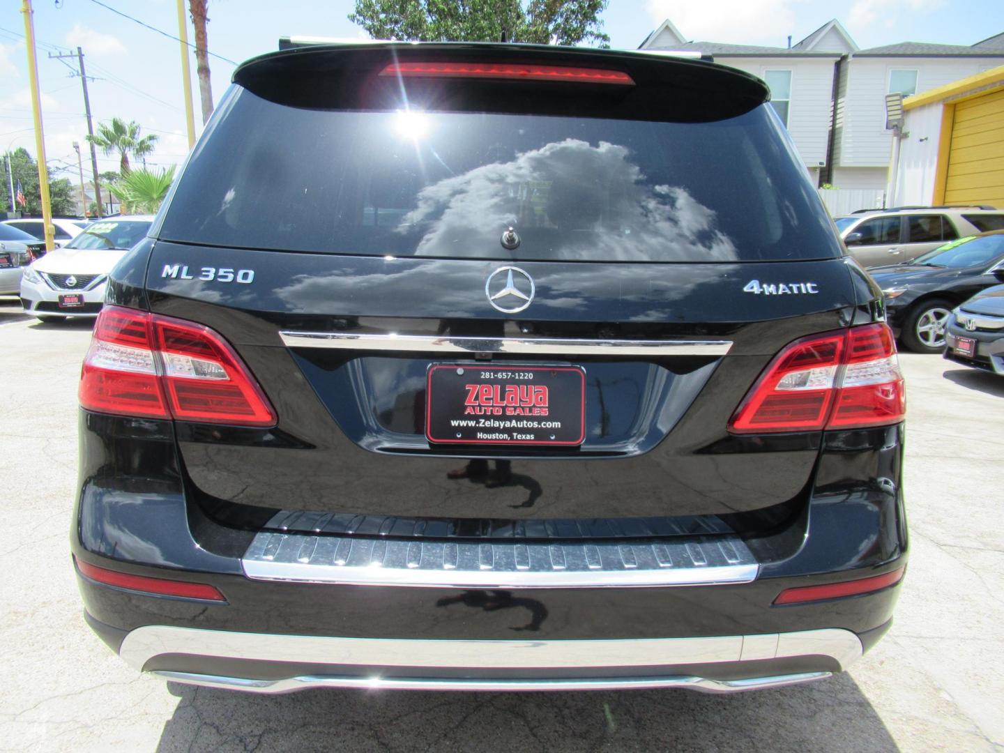 2014 Black /Black Mercedes-Benz M-Class ML350 4MATIC (4JGDA5HB4EA) with an 3.5L V6 DOHC 24V engine, 7-Speed Automatic transmission, located at 1511 North Shepherd Dr., Houston, TX, 77008, (281) 657-1221, 29.798361, -95.412560 - 2014 MERCEDES-BENZ M-CLASS ML 350 4MATIC VIN: 4JGDA5HB4EA354649 4 J G D A 5 H B 4 E A 3 5 4 6 4 9 4 DOOR WAGON/SPORT UTILITY 3.5L V6 F DOHC 24V GASOLINE ALL WHEEL DRIVE - Photo#23