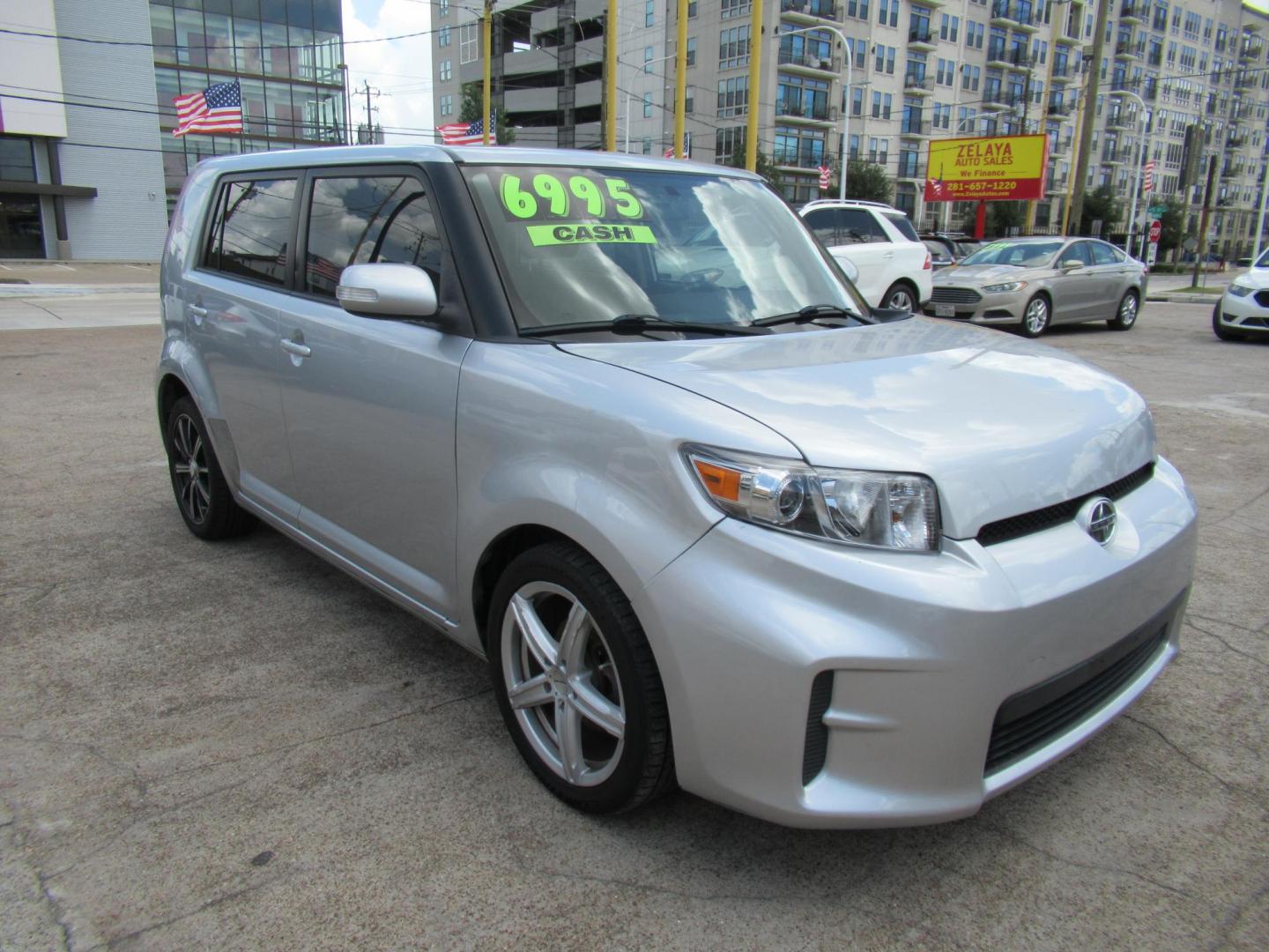 2011 Silver /Black Scion xB 5-Door Wagon (JTLZE4FEXB1) with an 2.4L L4 DOHC 16V engine, Automatic transmission, located at 1511 North Shepherd Dr., Houston, TX, 77008, (281) 657-1221, 29.798361, -95.412560 - 2011 SCION XB VIN: JTLZE4FEXB1125754 J T L Z E 4 F E X B 1 1 2 5 7 5 4 4 DOOR WAGON/SPORT UTILITY 2.4L I4 F DOHC 16V GASOLINE FRONT WHEEL DRIVE - Photo#20