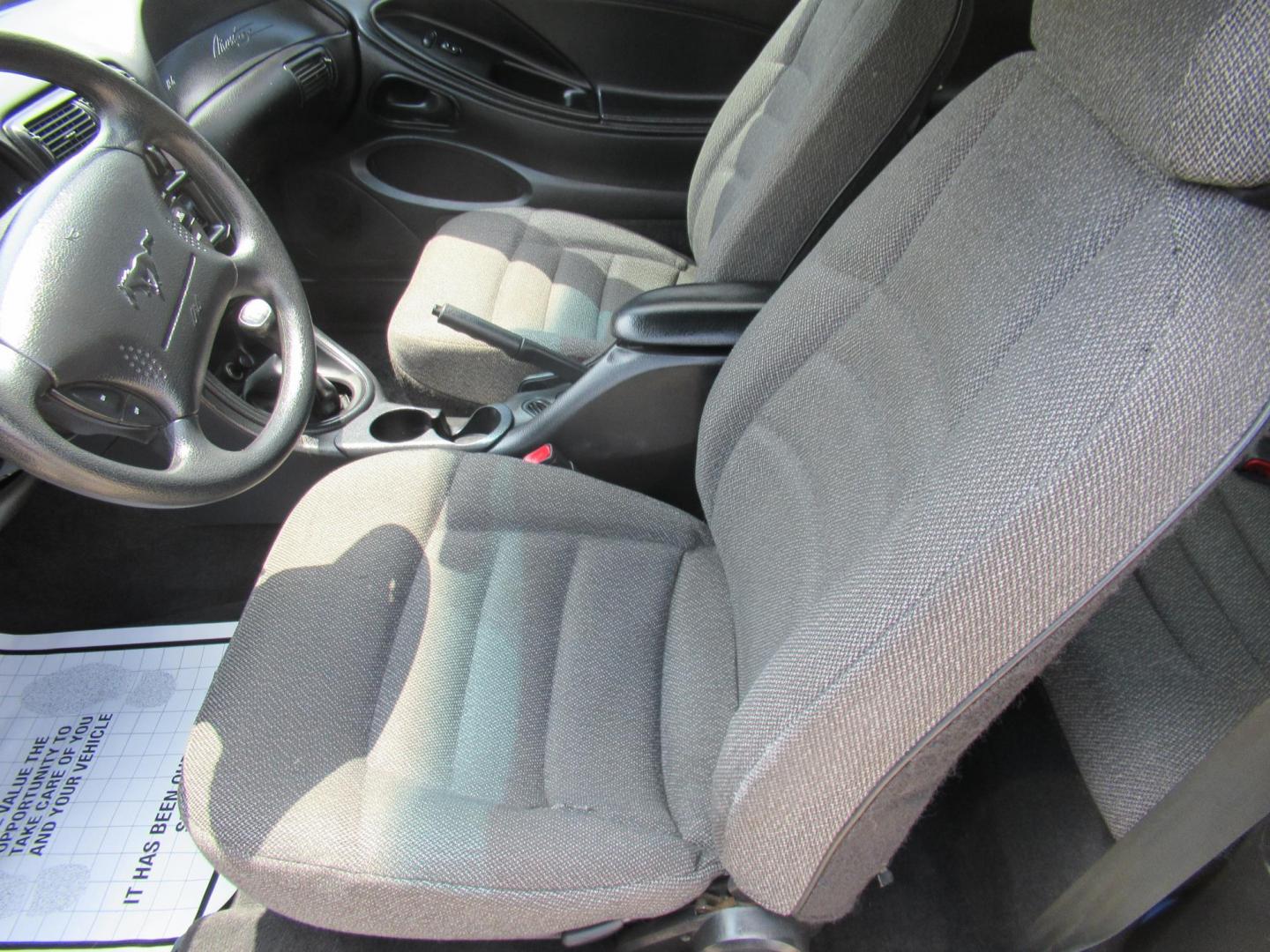 1998 Yellow /Gray Ford Mustang Coupe (1FAFP4044WF) with an 3.8L V6 OHV 12V engine, Manual transmission, located at 1511 North Shepherd Dr., Houston, TX, 77008, (281) 657-1221, 29.798361, -95.412560 - 1998 FORD MUSTANG VIN: 1FAFP4044WF252202 1 F A F P 4 0 4 4 W F 2 5 2 2 0 2 COUPE 3.8L V6 F GASOLINE REAR WHEEL DRIVE - Photo#3