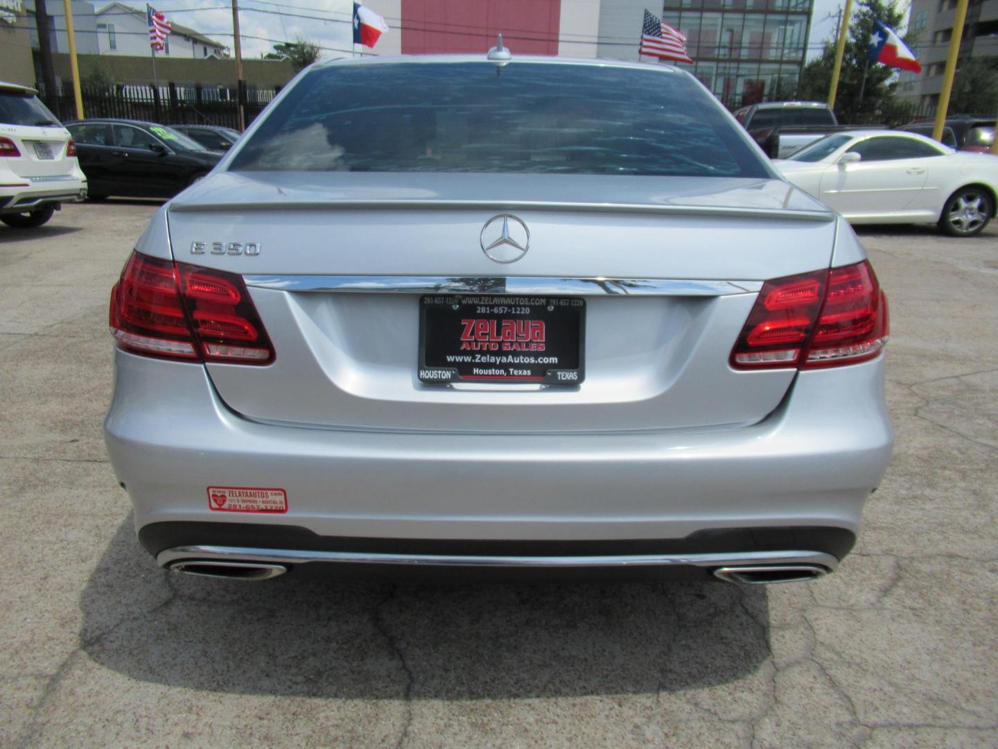 2014 Silver /Black Mercedes-Benz E-Class E350 Sedan (WDDHF5KB8EB) with an 3.5L V6 DOHC 24V engine, 7-Speed Automatic transmission, located at 1511 North Shepherd Dr., Houston, TX, 77008, (281) 657-1221, 29.798361, -95.412560 - 2014 MERCEDES-BENZ E-CLASS E 350 SPORT VIN: WDDHF5KB8EB016347 W D D H F 5 K B 8 E B 0 1 6 3 4 7 SEDAN 4 DR 3.5L V6 F DOHC 24V GASOLINE REAR WHEEL DRIVE - Photo#14