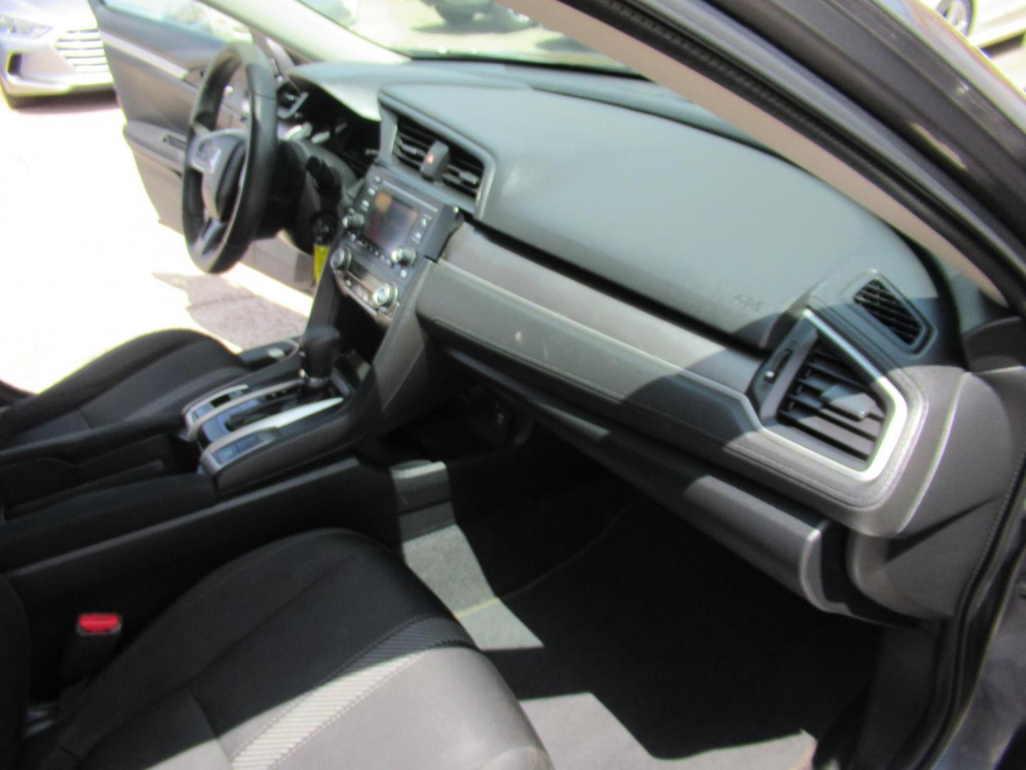 2017 Gray /Black Honda Civic LX Sedan CVT (19XFC2F51HE) with an 2.0L L4 DOHC 16V engine, CVT transmission, located at 1511 North Shepherd Dr., Houston, TX, 77008, (281) 657-1221, 29.798361, -95.412560 - 2017 HONDA CIVIC LX VIN: 19XFC2F51HE036413 1 9 X F C 2 F 5 1 H E 0 3 6 4 1 3 SEDAN 4 DR 2.0L I4 F DOHC 16V GASOLINE FRONT WHEEL DRIVE - Photo#10