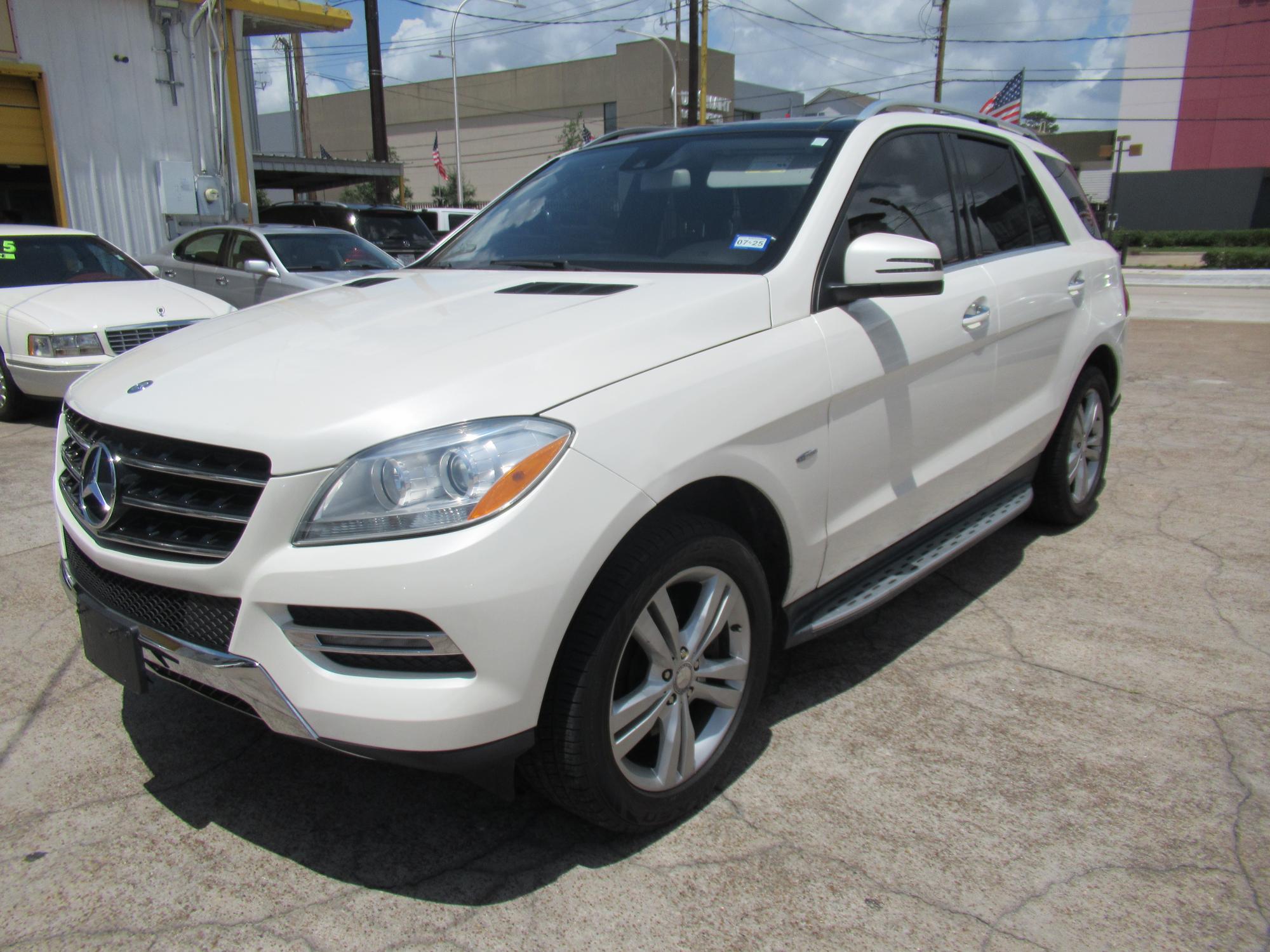 photo of 2012 Mercedes-Benz M-Class ML350 4MATIC