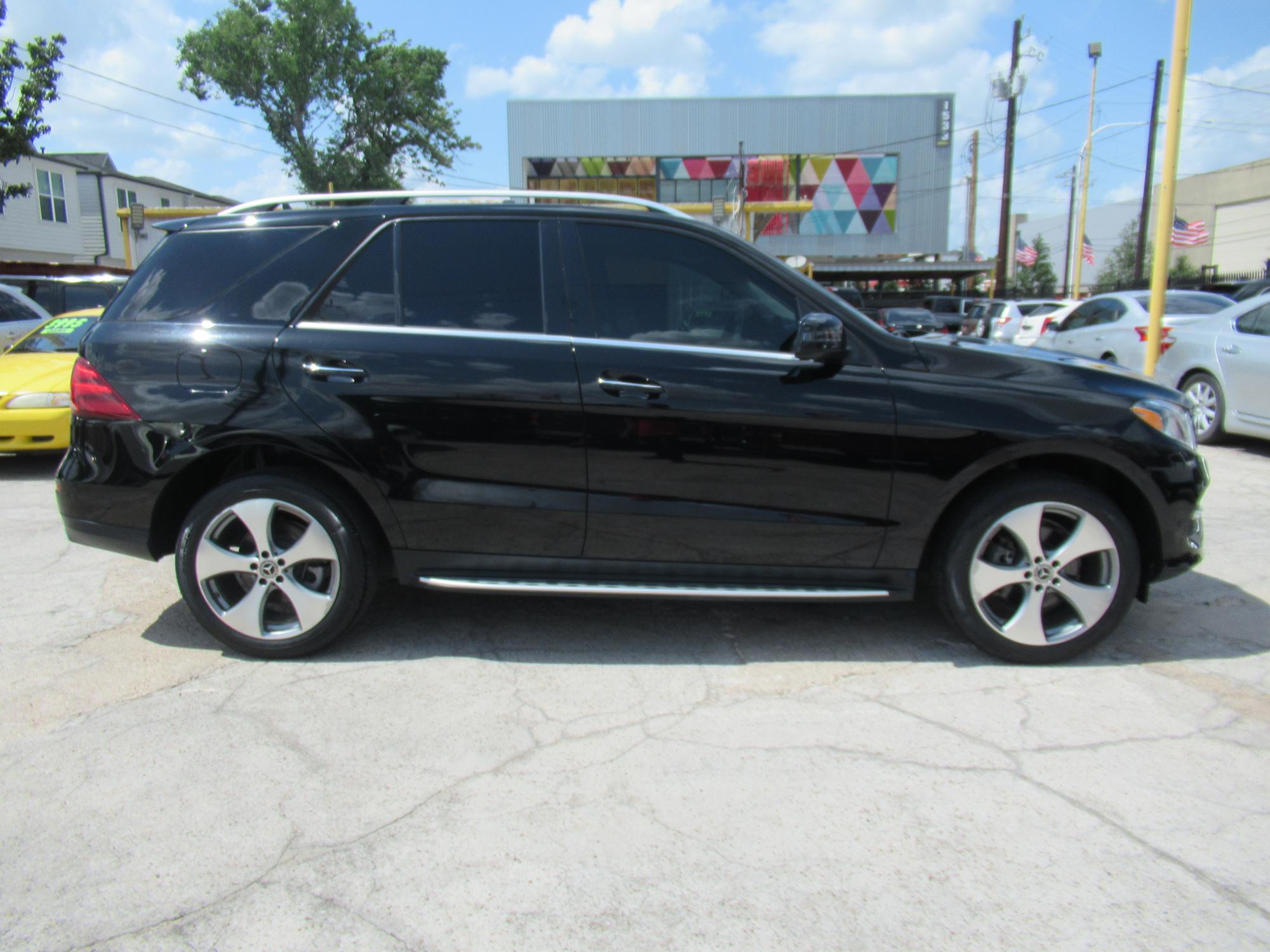 photo of 2018 Mercedes-Benz GLE-Class GLE350 4MATIC