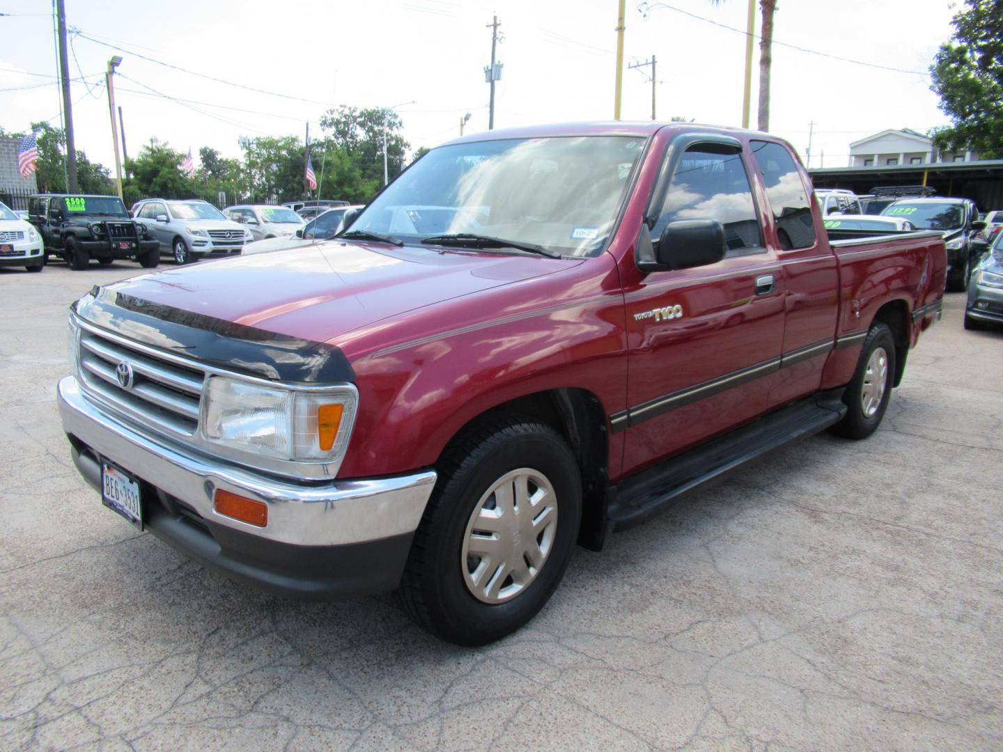 1996 Red /Tan Toyota T100 Xtracab 2WD (JT4TN12D9T0) with an 3.4L V6 DOHC 24V engine, Manual transmission, located at 1511 North Shepherd Dr., Houston, TX, 77008, (281) 657-1221, 29.798361, -95.412560 - 1996 TOYOTA T100 DX VIN: JT4TN12D9T0027125 J T 4 T N 1 2 D 9 T 0 0 2 7 1 2 5 CLUB CAB PICKUP 3.4L V6 F DOHC 24V GASOLINE REAR WHEEL DRIVE - Photo#19