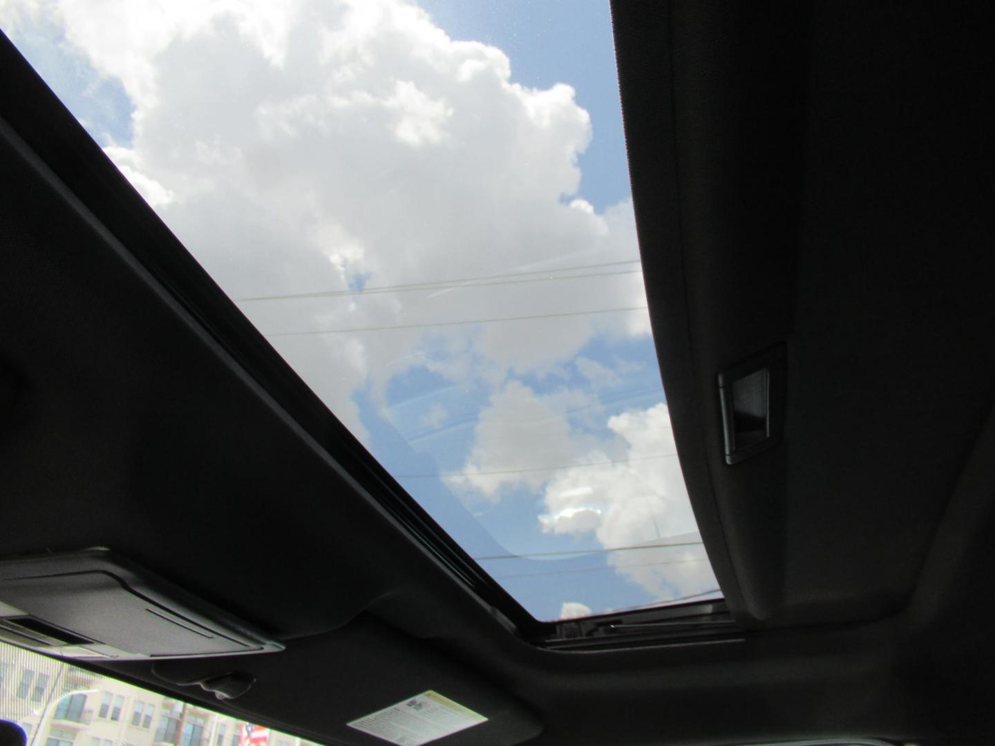 2014 Gray /Black Ford F-150 FX4 SuperCrew 5.5-ft. Bed 4WD (1FTFW1ET8EF) with an 3.5L V6 TURBO engine, Automatic transmission, located at 1511 North Shepherd Dr., Houston, TX, 77008, (281) 657-1221, 29.798361, -95.412560 - 2014 FORD F-150 PLATINUM VIN: 1FTFW1ET8EFA38064 1 F T F W 1 E T 8 E F A 3 8 0 6 4 CREW PICKUP 3.5L V6 F DOHC 24V GASOLINE REAR WHEEL DRIVE W/ 4X4 - Photo#24